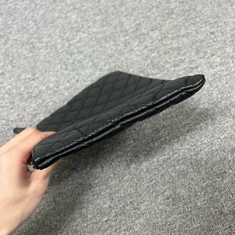 Chanel chanel black quilted leather clutch bag Size ONE SIZE - 5 Thumbnail