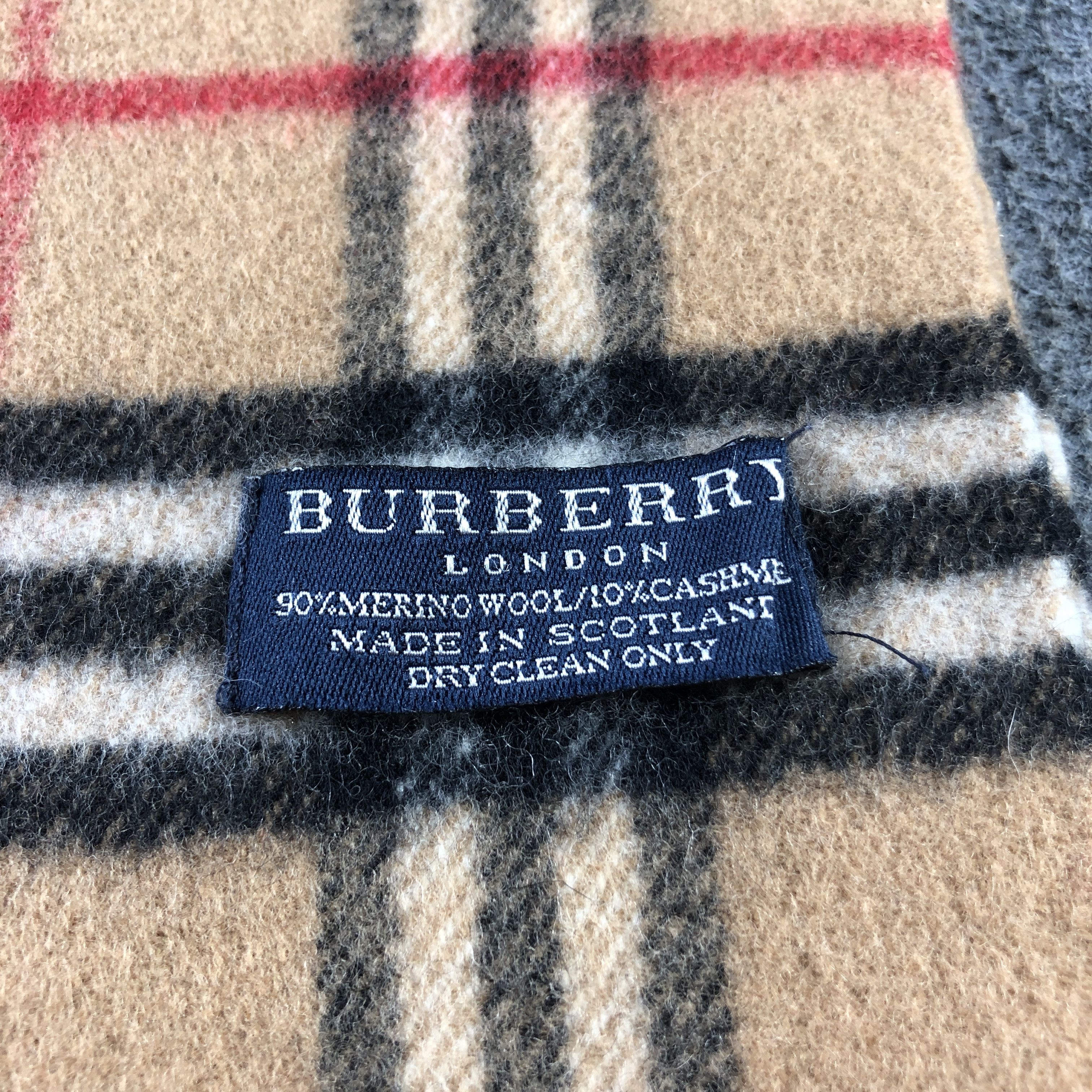 Burberry Burberry Tan Nova Check Merino/Cashmere Scarf Muffler V2915 Size ONE SIZE - 4 Thumbnail