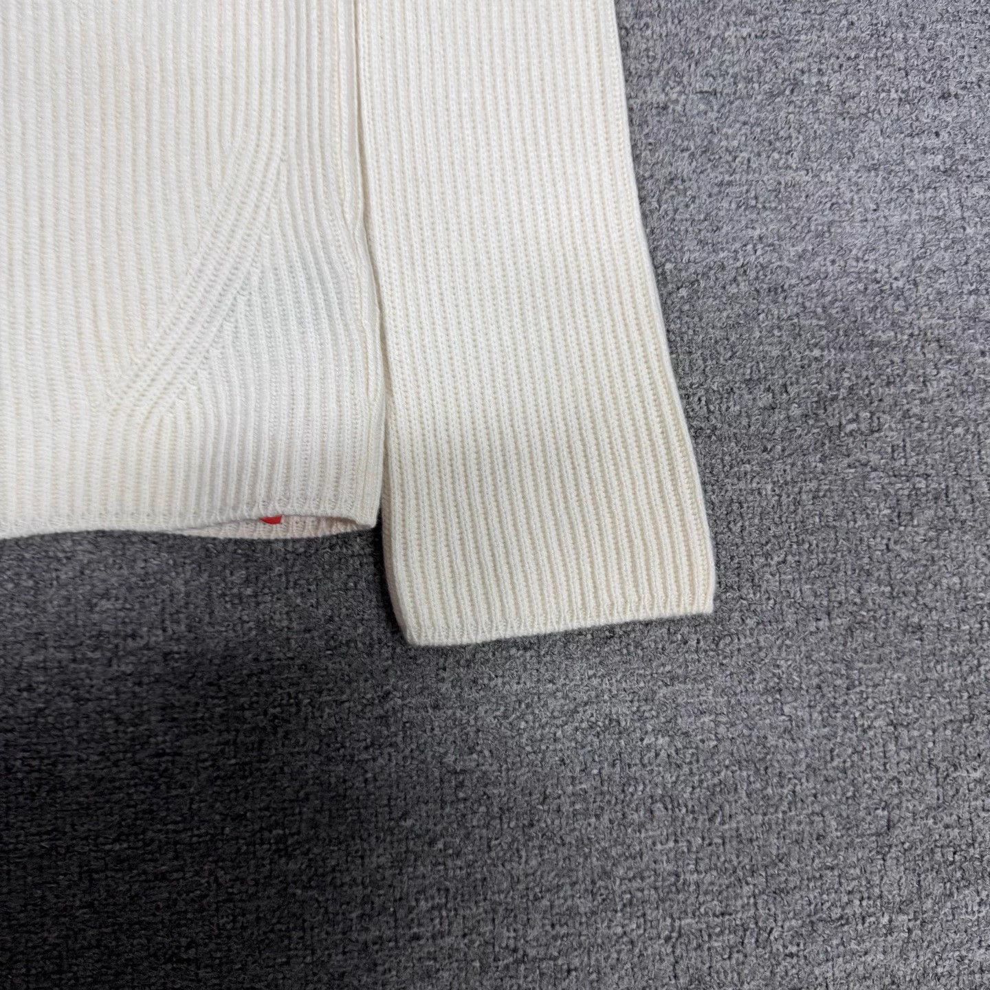 Loro Piana Loro Piana 100% Cashmere Knit Sweater S 99 New Size S / US 4 / IT 40 - 4 Thumbnail