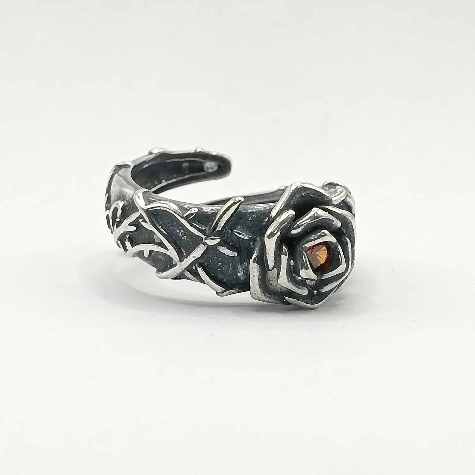 Jewelry Retro Vines Red Heart Rose Adjustable Ring Size ONE SIZE - 5 Thumbnail
