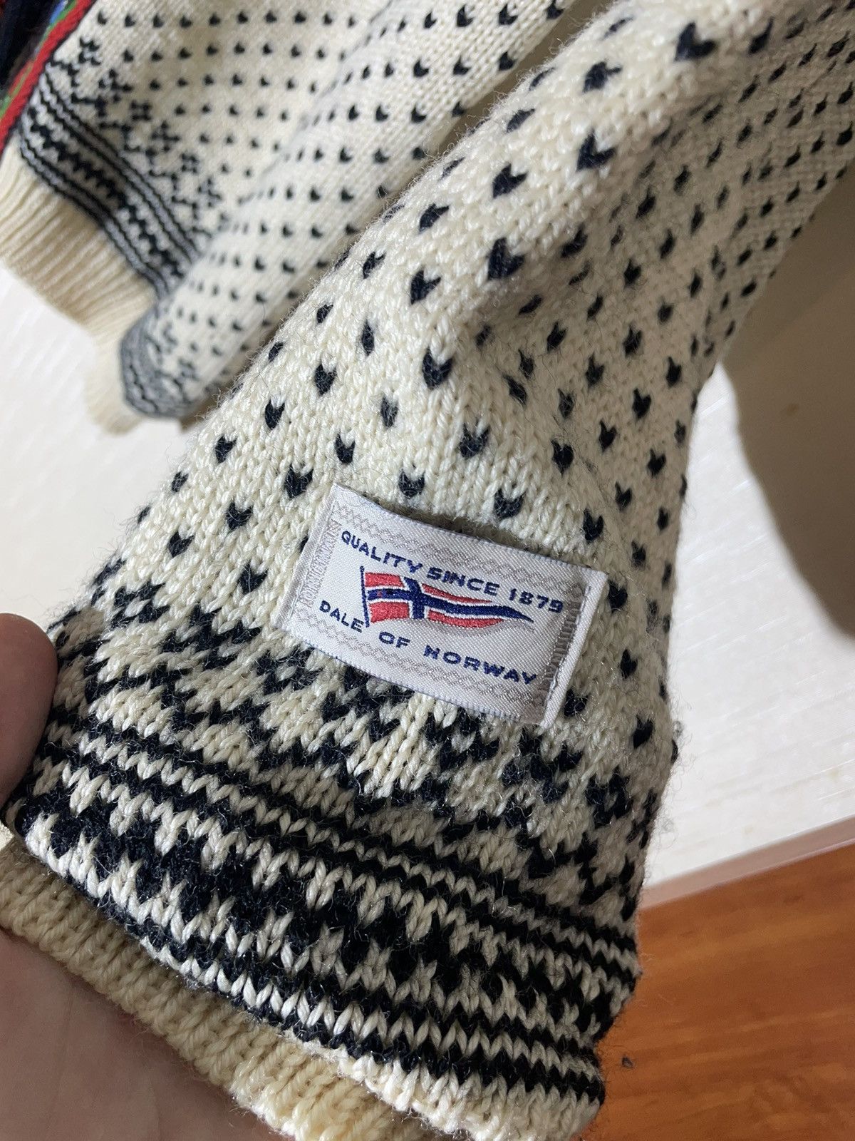 Dale Of Norway × Japanese Brand Dale Of Norway vintage streetwear sweater Size US M / EU 48-50 / 2 - 7 Thumbnail