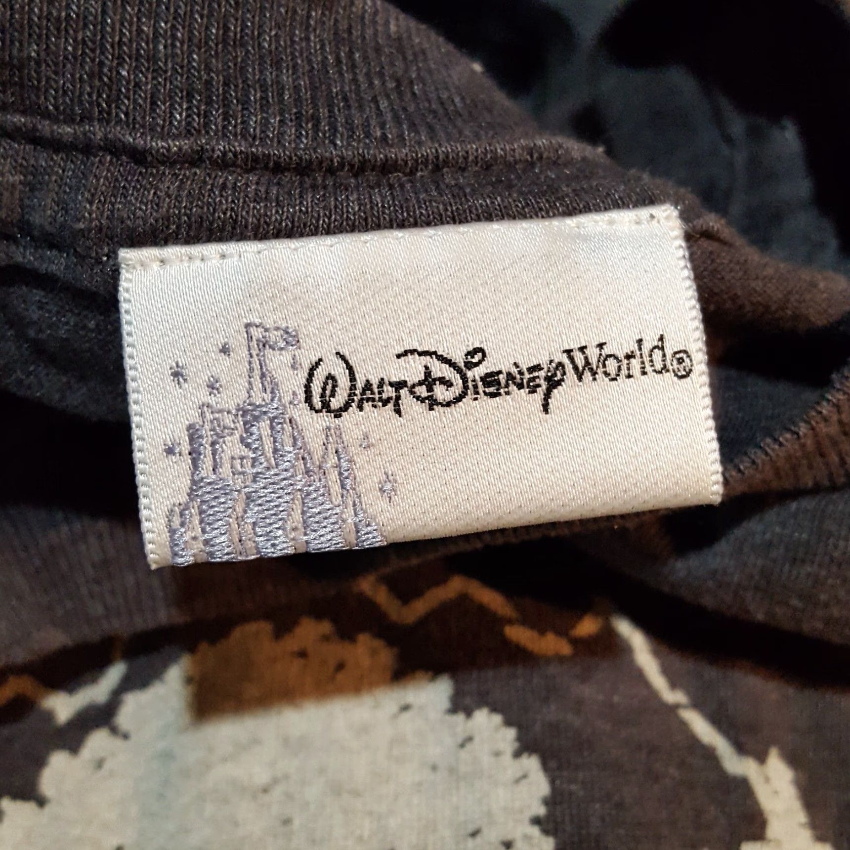 Disney VINTAGE Disney T-Shirt Animal Kingdom Cartoon Theme Park 90s Y2K Gray Medium Men’s Shirt Size US M / EU 48-50 / 2 - 5 Thumbnail