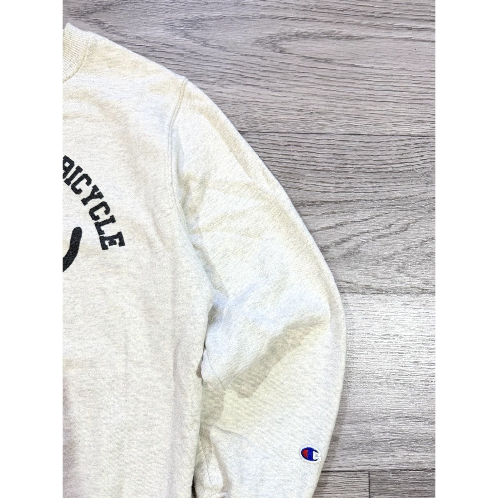 Issey Miyake VINTAGE Ne-net Nya Bicycle Cat Champion & Issey Miyake Japanese Women’s Sweatshirt Sz M Gray Pullover Sweatshirt Womens M cat theme 90s Size M / US 6-8 / IT 42-44 - 4 Thumbnail