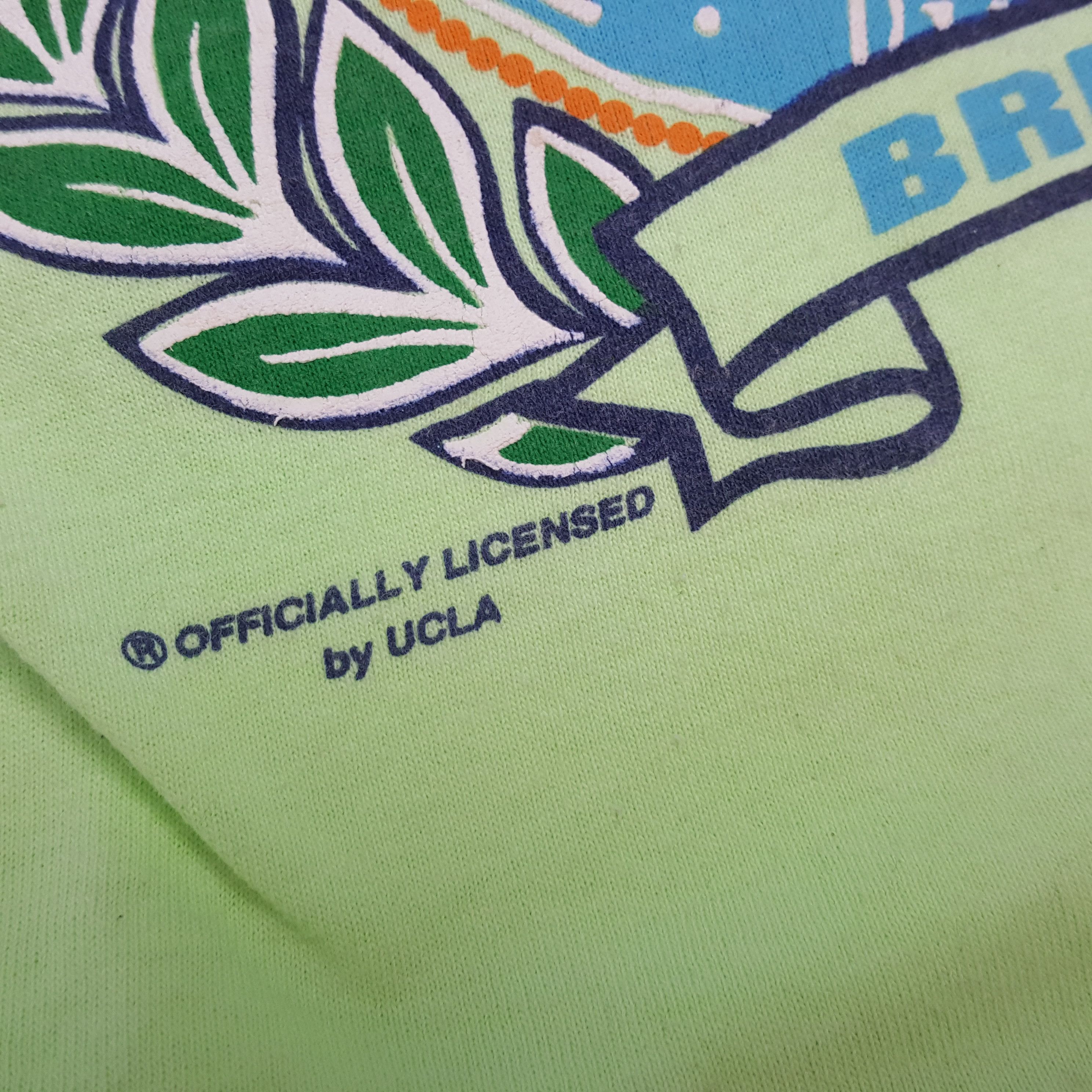 Vintage Vintage UCLA BRUINS American University T-Shirts Size US M / EU 48-50 / 2 - 5 Thumbnail