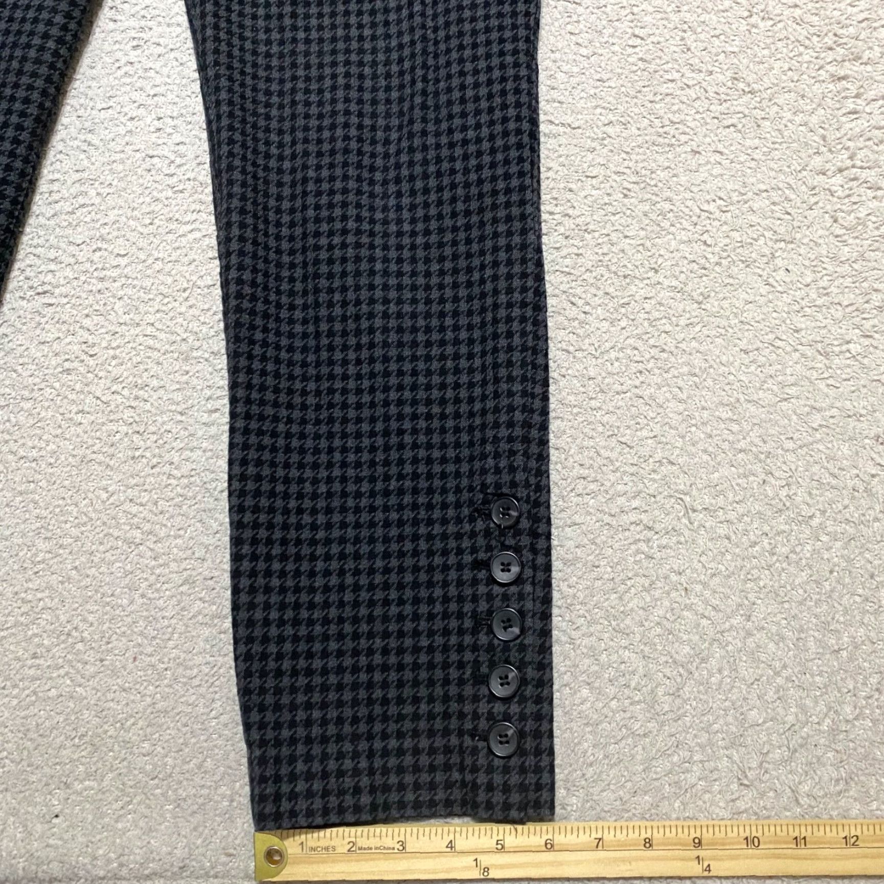Talbots Talbots Pants Regular 14 Gray Plaid Straight Ankle Chatham Business Casual Womens Size 14 Gray Plaid Stretch 28in Inseam Men? Womens Size 24" / US 00 / IT 34 - 5 Thumbnail
