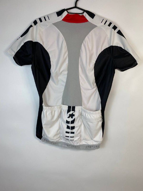 Assos Cycling Body R&D Size M Full-Zip Shirt Red Medium