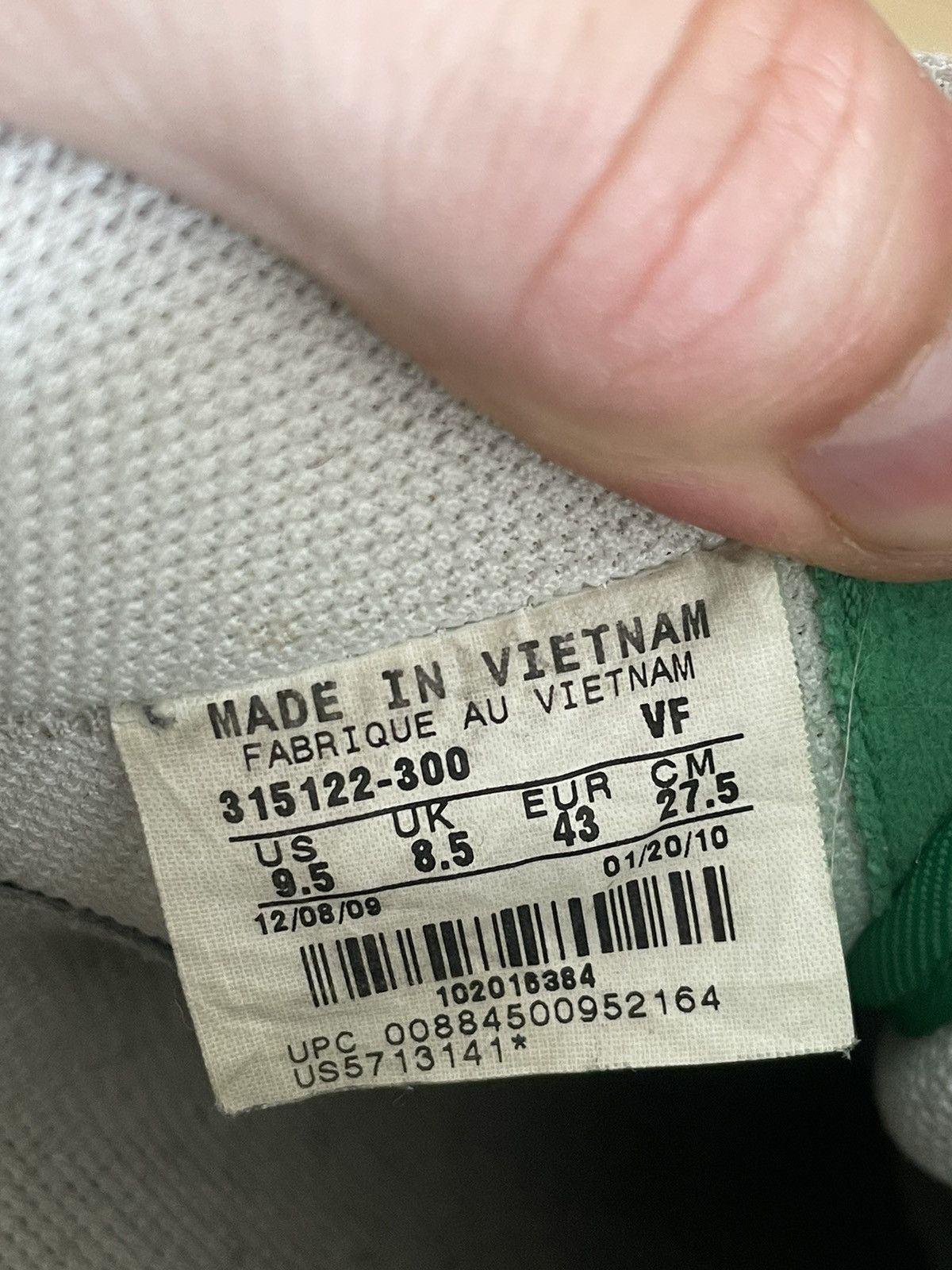 Nike Nike Air Force 1 Low AF1 Lucky Green Rare 🍀 Boston Celtics Size US 9.5 / EU 42-43 - 7 Thumbnail