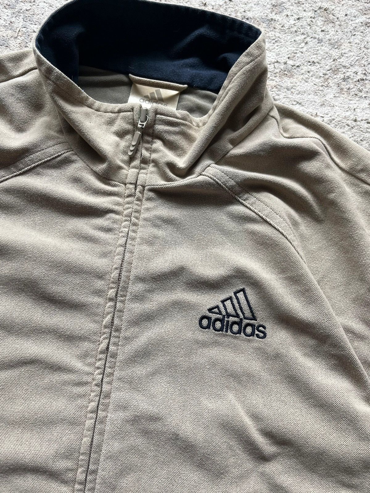 Adidas Adidas 2002 Y2K Beige Windbreaker Velour Track Jacket Rare Size US S / EU 44-46 / 1 - 3 Thumbnail
