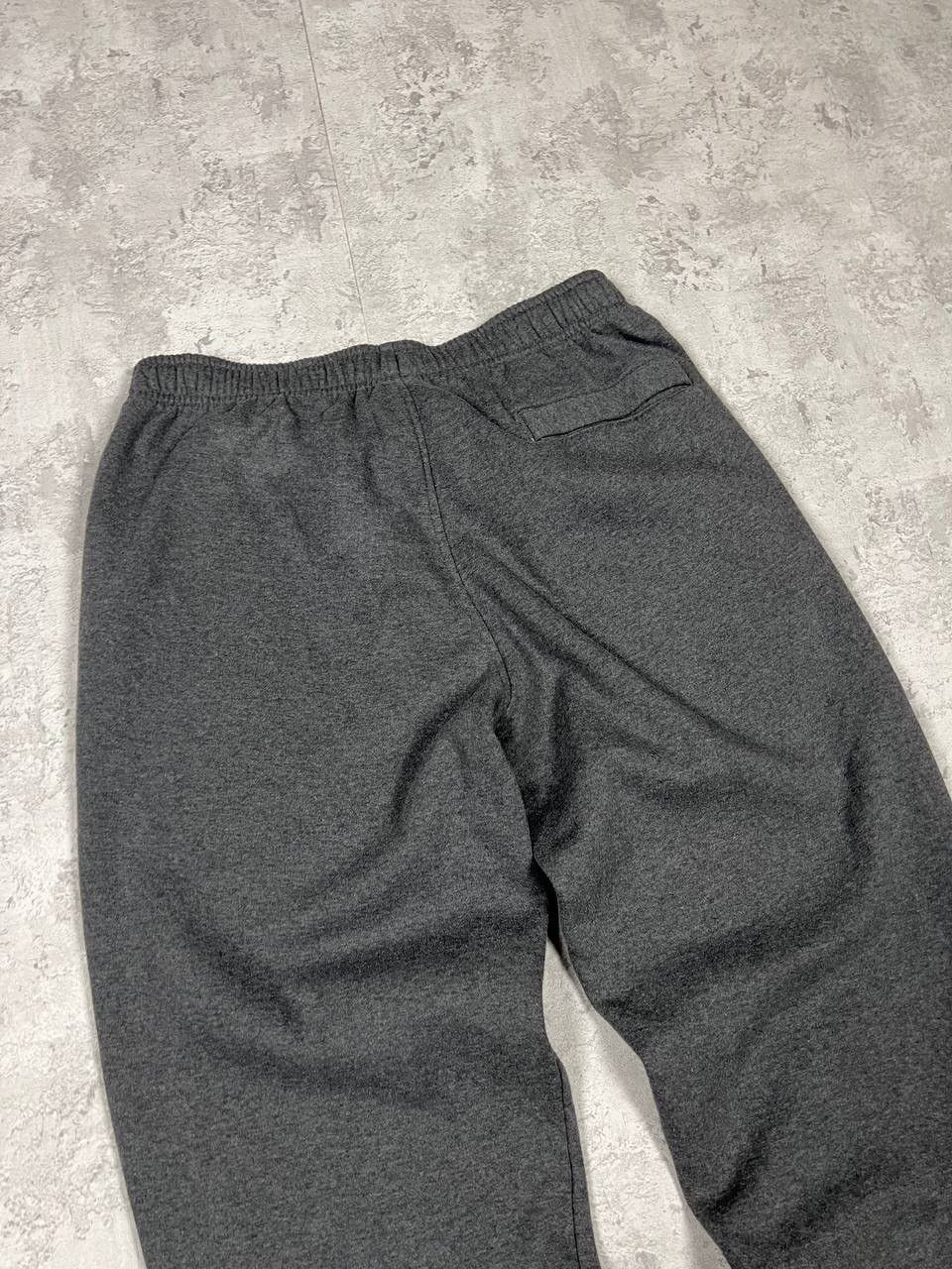 Nike Vintage Nike Baggy Grey Sweatpants Joggers Pants Size L Size US 34 / EU 50 - 12 Thumbnail