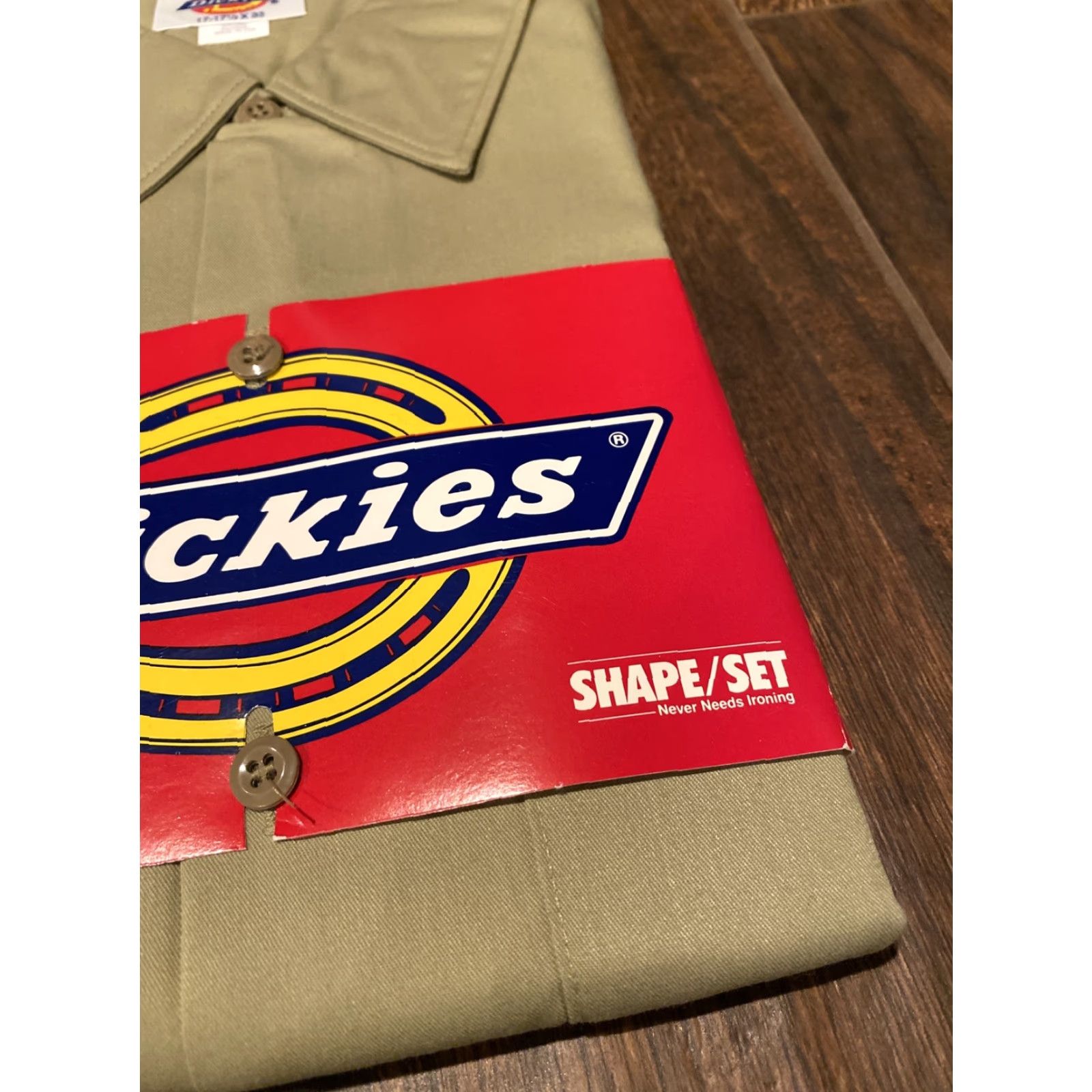 Dickies VINTAGE Dickies Shirt Men 17-17 1/2 Khaki Long Sleeve Button-Up USA 90s Mens Size US XL / EU 56 / 4 - 3 Thumbnail