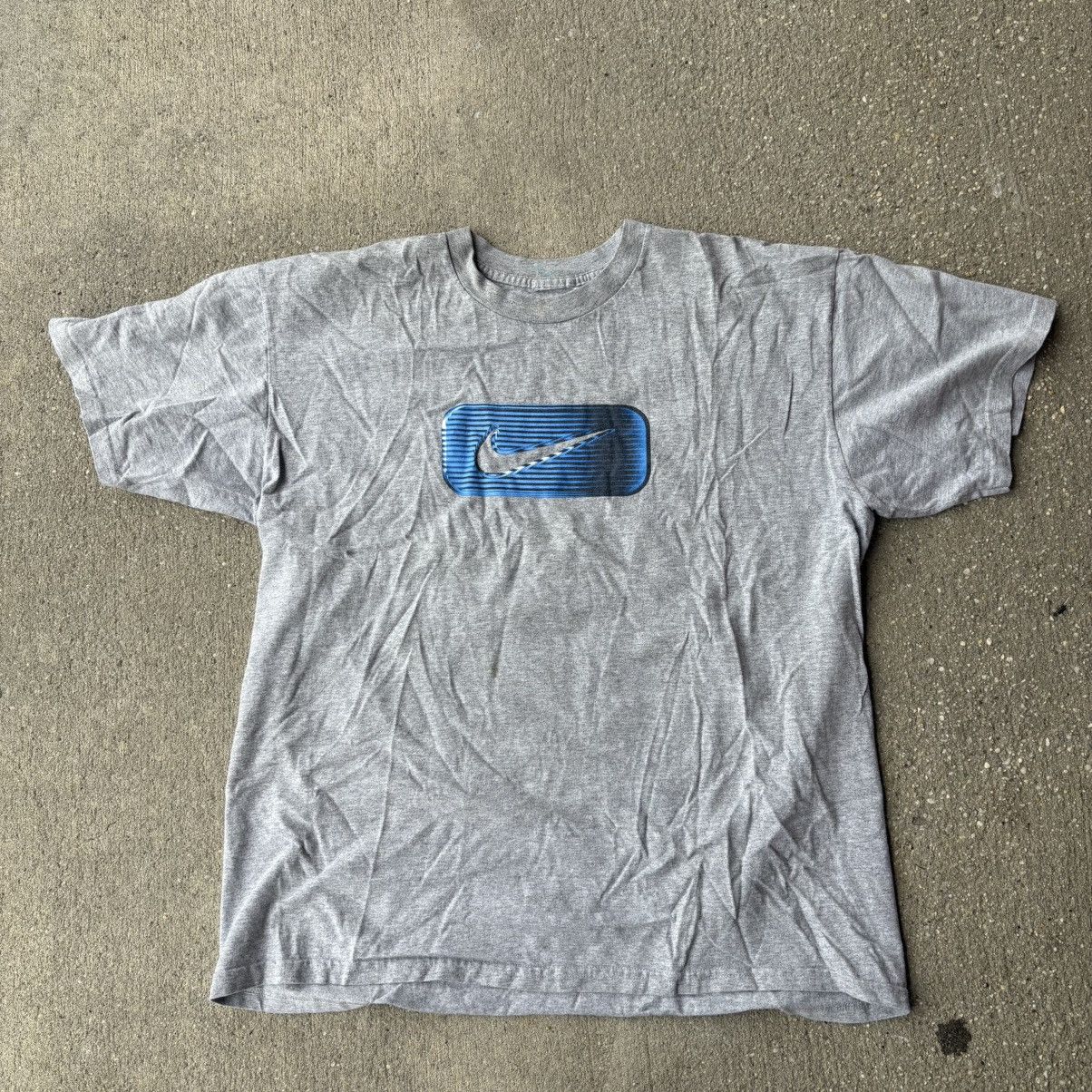 Nike × Vintage 2000s Nike swoosh T-shirt Size US L / EU 52-54 / 3 - 1 Thumbnail