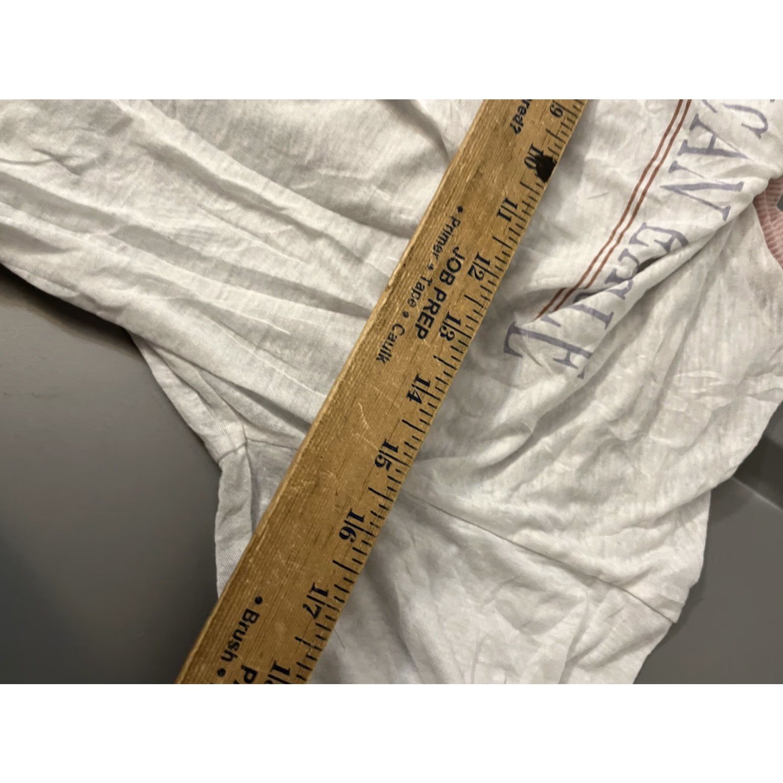 American Eagle Outfitters American Eagle Crew Neck Shirt Short Sleeve Sz Small White Graphic Womens T-Shirt Colorful 90s Theme Size S / US 4 / IT 40 - 5 Thumbnail