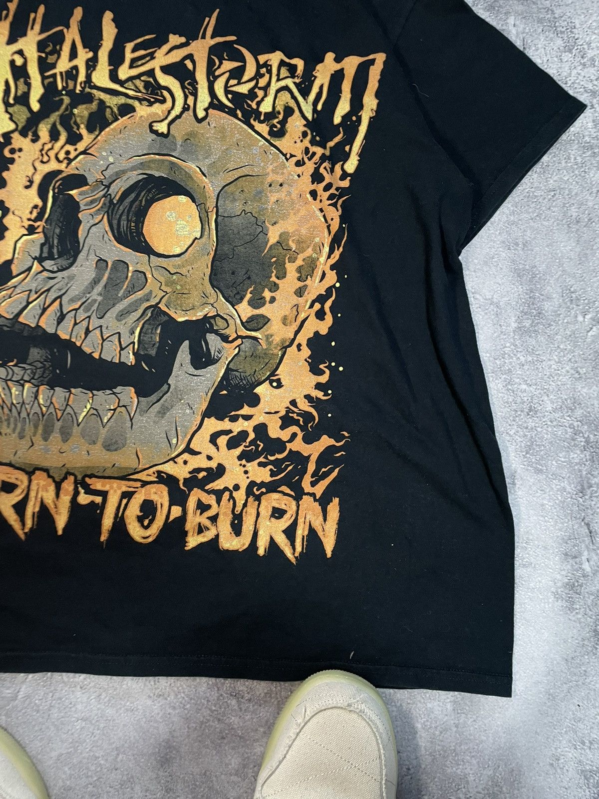 Band Tees Vintage Halestorm band rock Tee Size US L / EU 52-54 / 3 - 6 Thumbnail