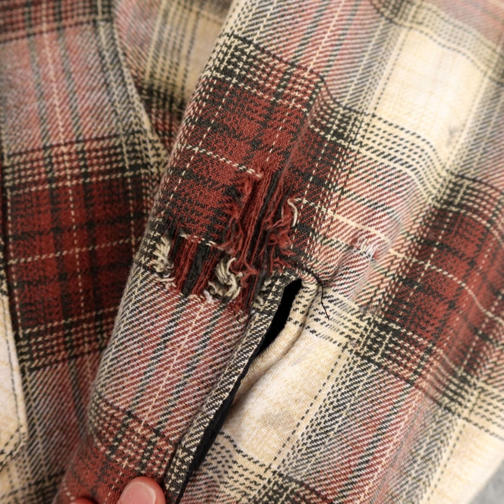 Vintage VINTAGE Moose Creek Jacket Mens L Red Plaid Flannel Lined Shacket Hiking Size US L / EU 52-54 / 3 - 7 Thumbnail