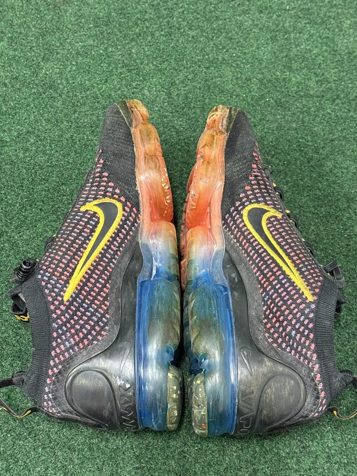 Nike Nike Air VaporMax 2021 Flyknit Black Photo Blue Crimson Gold Size US 5.5 / EU 38 - 4 Thumbnail