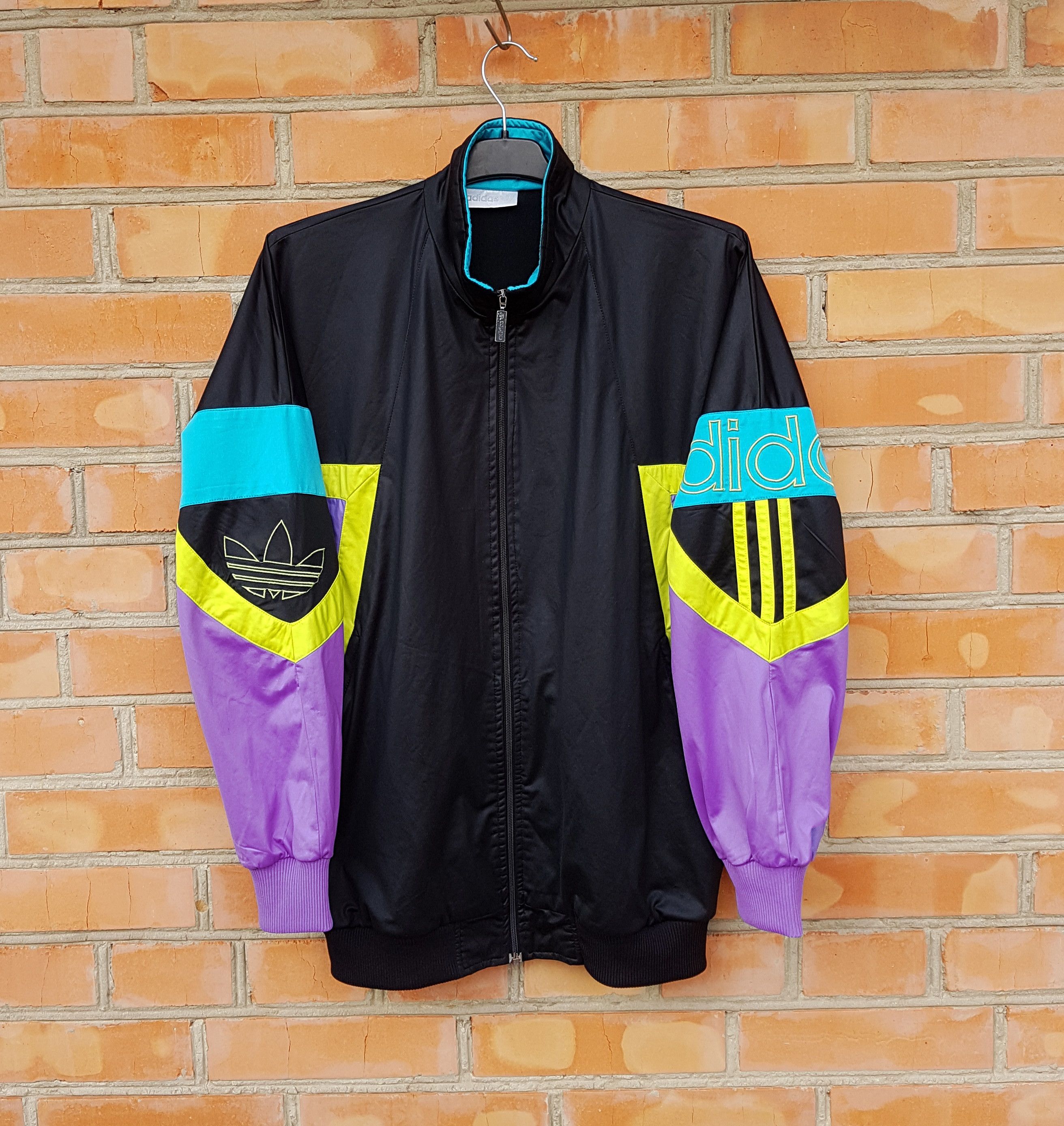 Adidas Vintage Adidas Retro Full Zip Track Top Jacket sz M Size US M / EU 48-50 / 2 - 1 Thumbnail