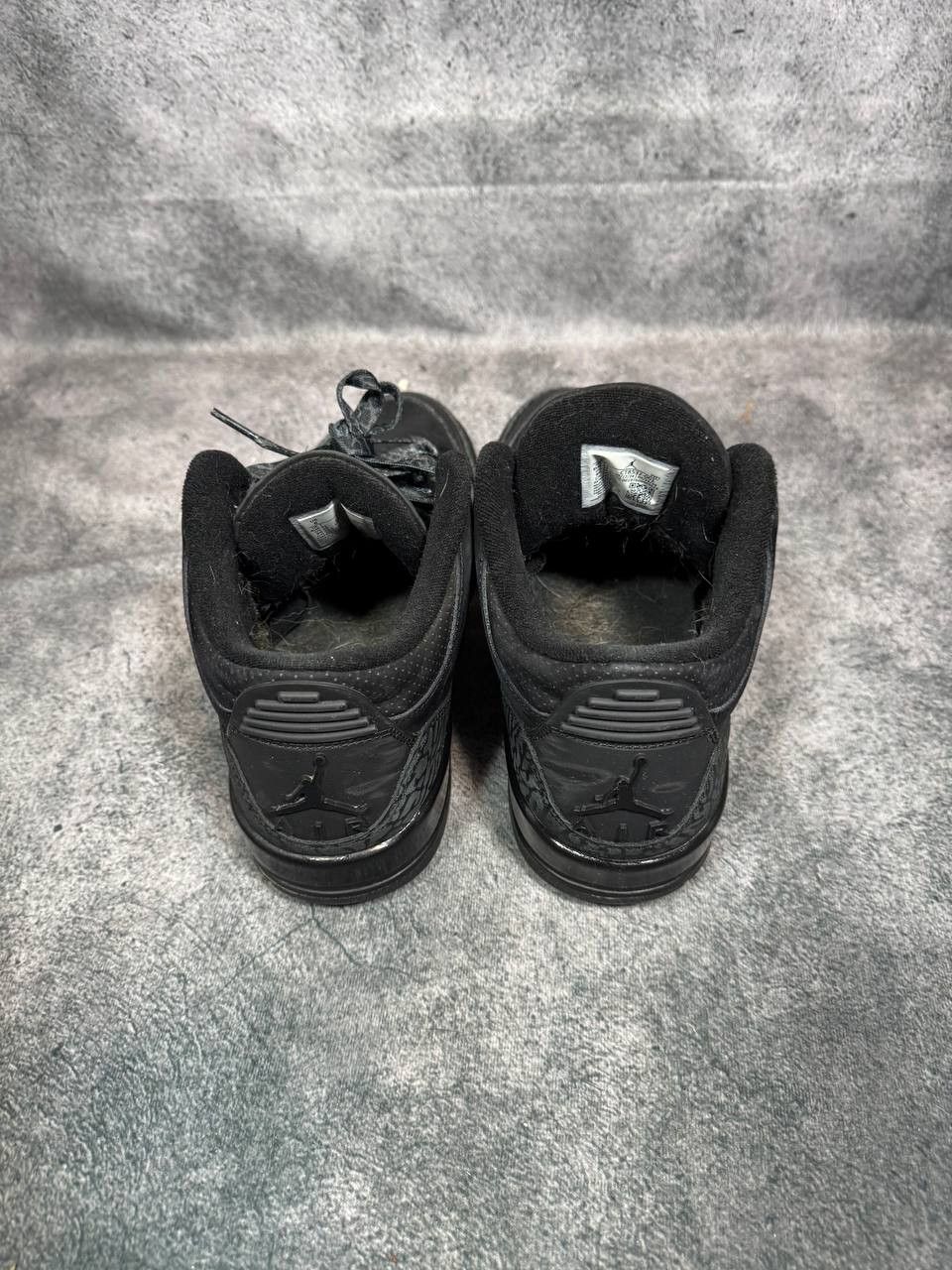 Jordan Brand Size 8 | Jordan 3 Black Cat No Box | Pre-Owned Size US 8 / EU 41 - 3 Thumbnail