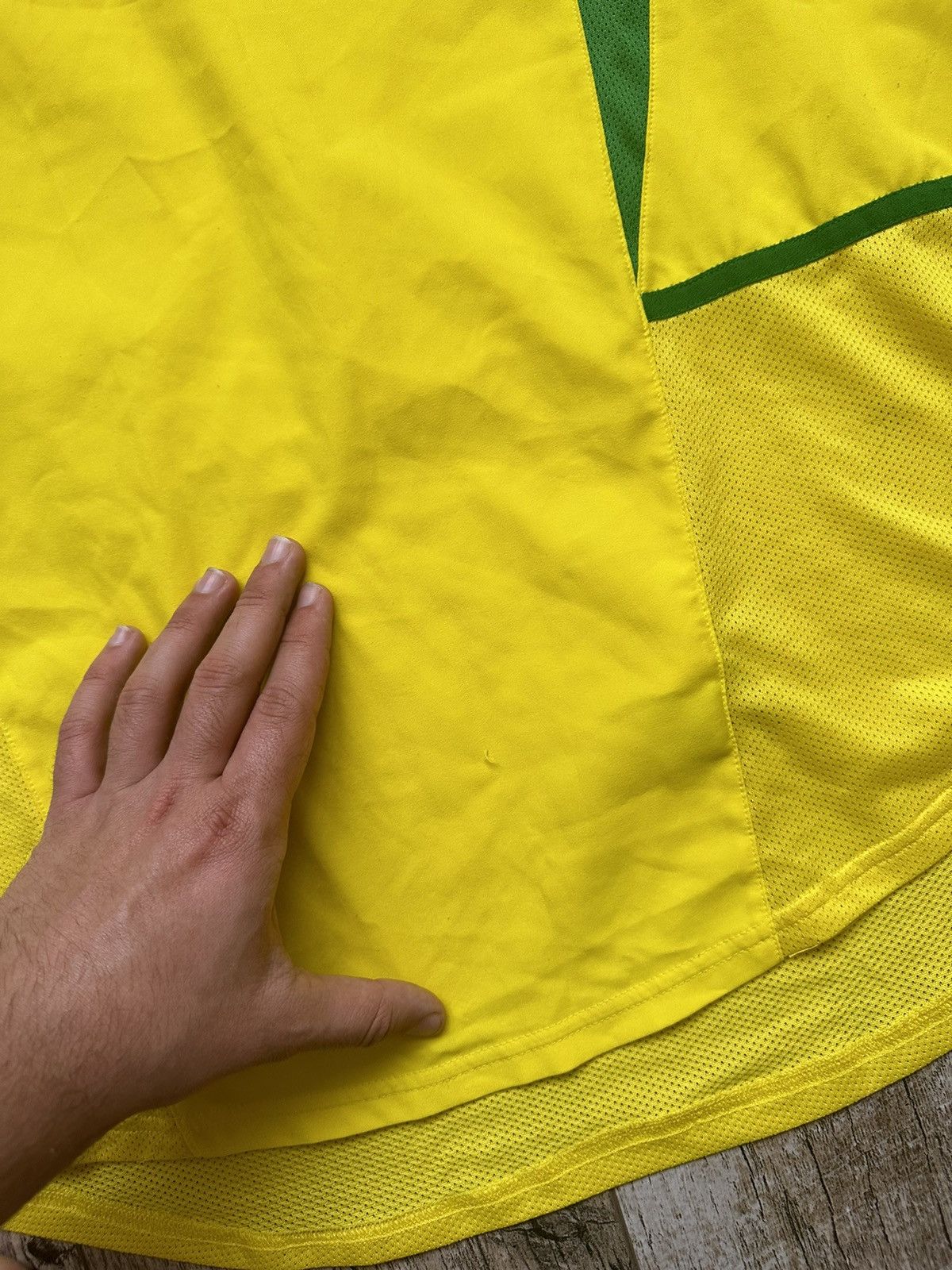 Nike 2002 Nike Brazil World Cup Home Soccer Jersey Size US XL / EU 56 / 4 - 9 Thumbnail