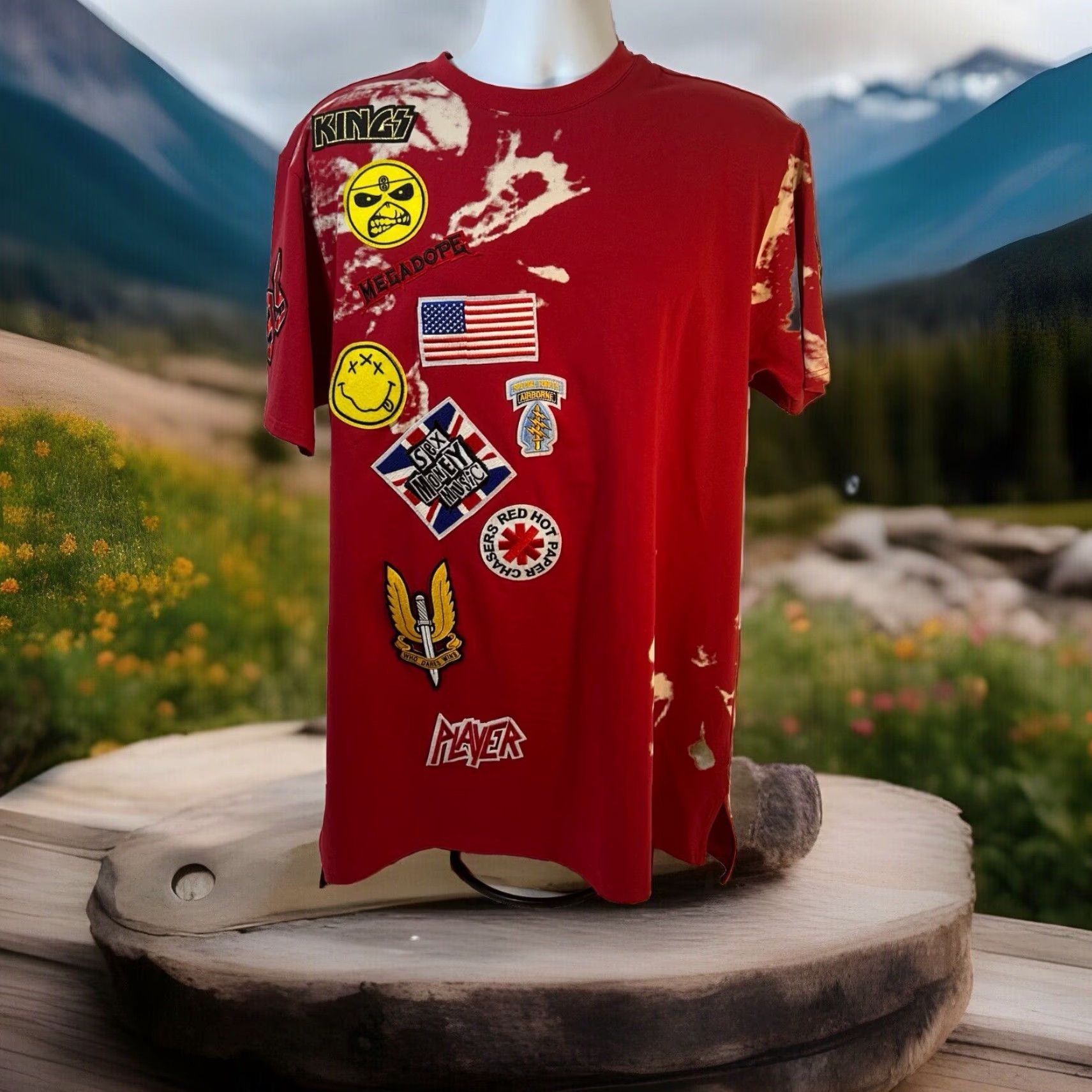 Vintage VINTAGE Makobi Shirt Men XL Red Short Sleeve Crew Neck Patches White Splatter Design Size US XL / EU 56 / 4 - 4 Thumbnail
