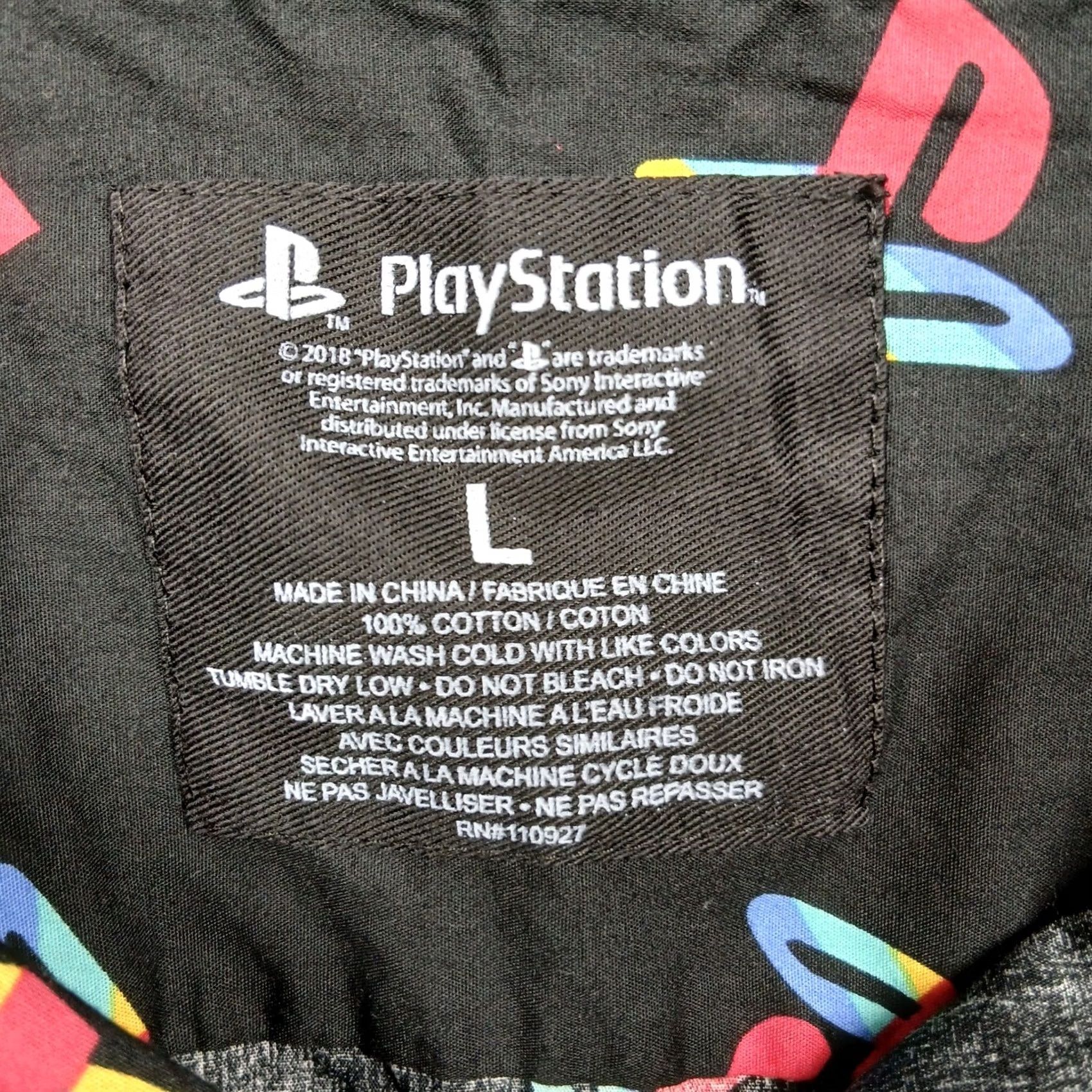 Gloverall PlayStation Shirt Mens Button-Up Short Sleeve Black Graphic Print Logo 100% Cotton L Retro Gaming Size US L / EU 52-54 / 3 - 4 Thumbnail