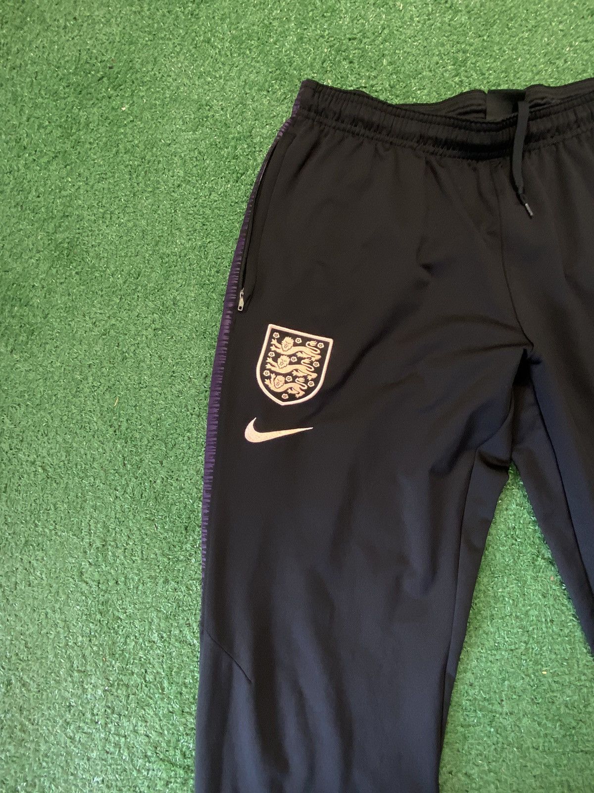Nike Nike sweatpants england euro2024 Size US 34 / EU 50 - 2 Thumbnail