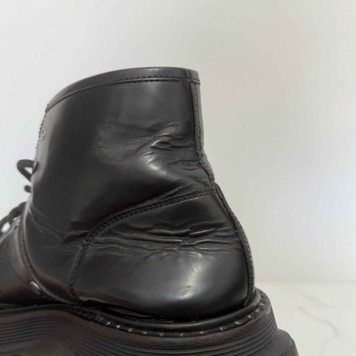 Alexander McQueen Alexander Mcqueen Thread Lace up Boots Size US 9 / EU 42 - 14 Thumbnail