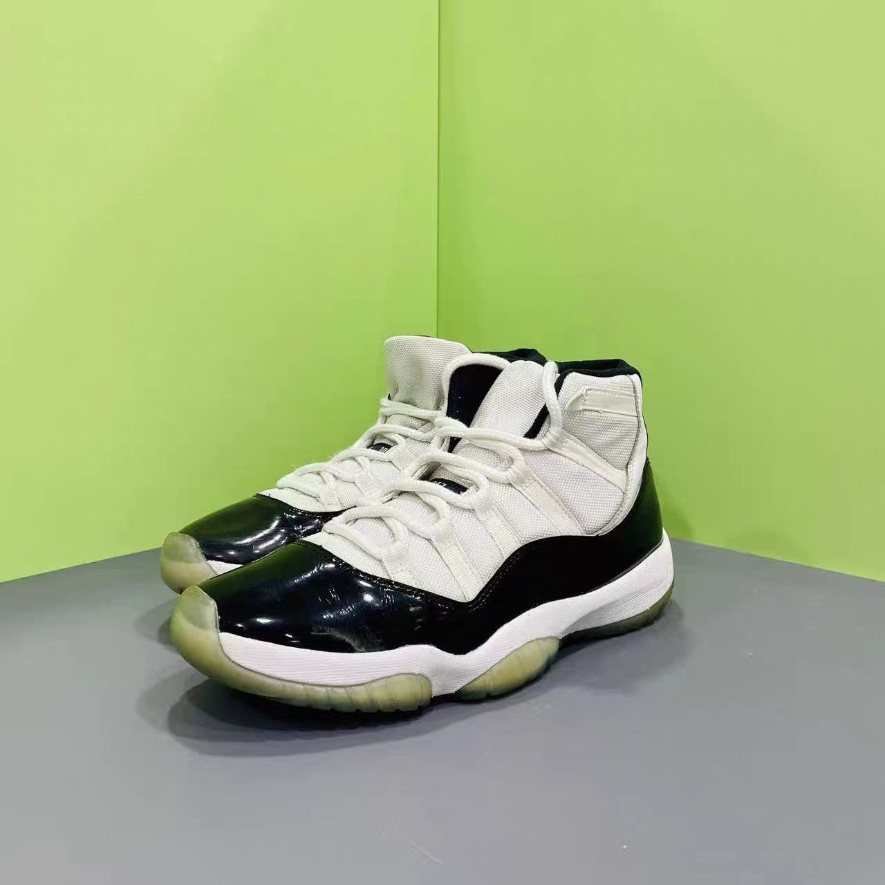 Jordan Brand Air Jordan 11 Concord K15 Size US 11 / EU 44 - 2 Thumbnail