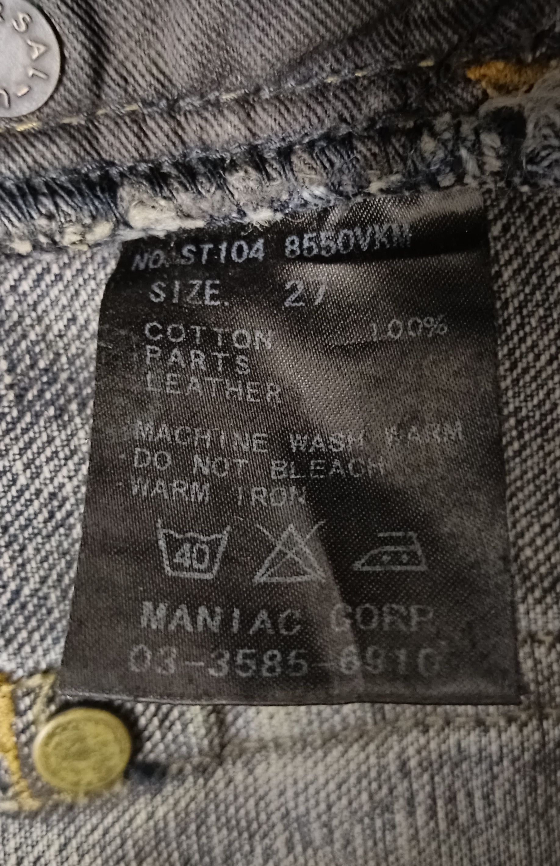 Le Grande Bleu (L.G.B.) LGB Distressed Vintage Wash Denim Jeans - Japan Exclusive Size US 33 - 12 Thumbnail