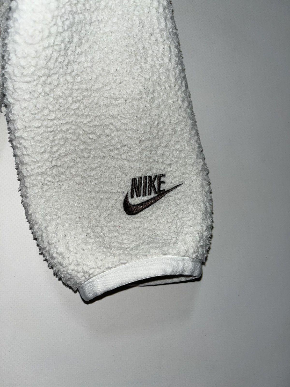Nike Nike Sherpa Fleece Sweatshirt Outdoor Style M Size US M / EU 48-50 / 2 - 5 Thumbnail