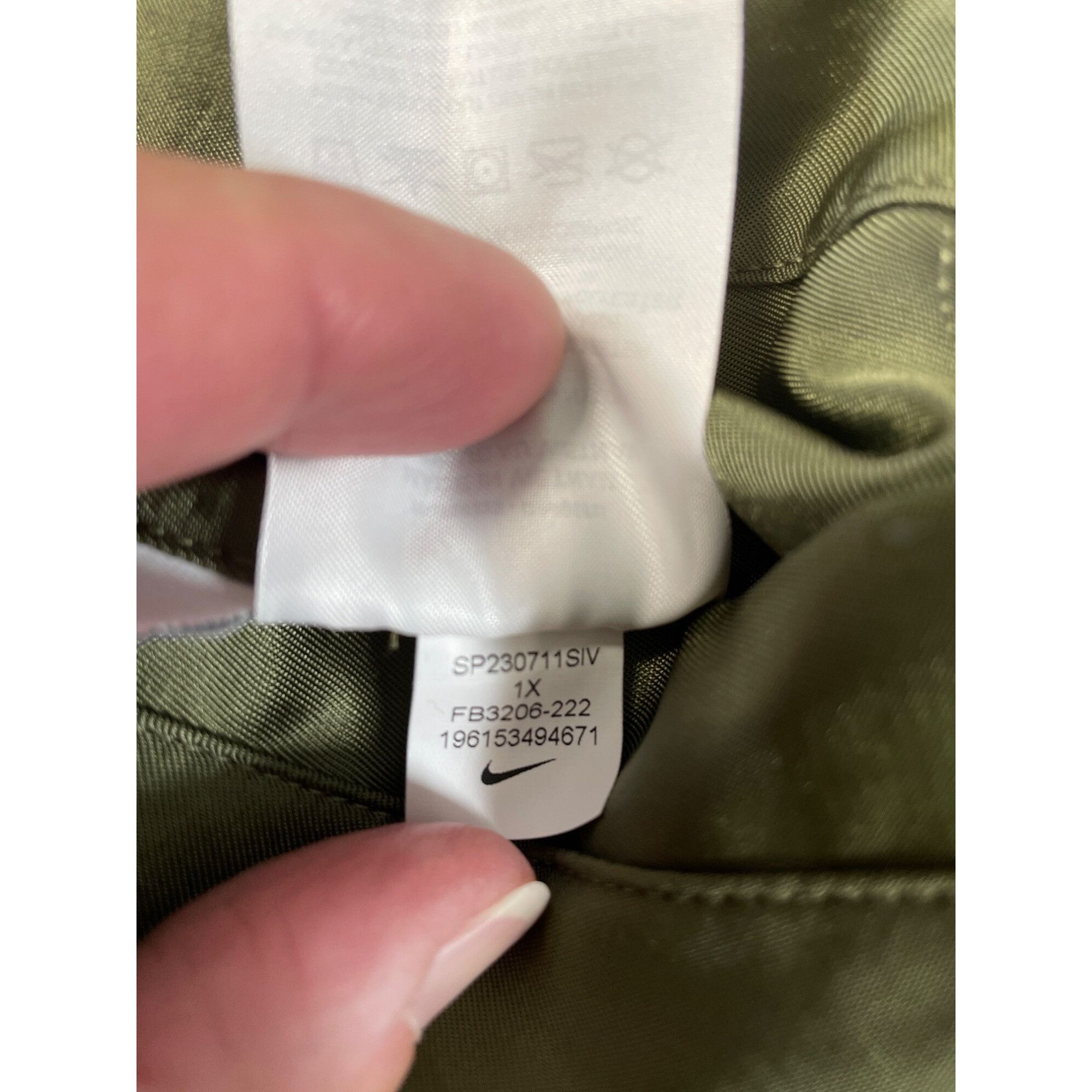 Nike Nike Mens Olive Green orange reversible Bomber Jacket SZ 1X Size US XL / EU 56 / 4 - 9 Thumbnail