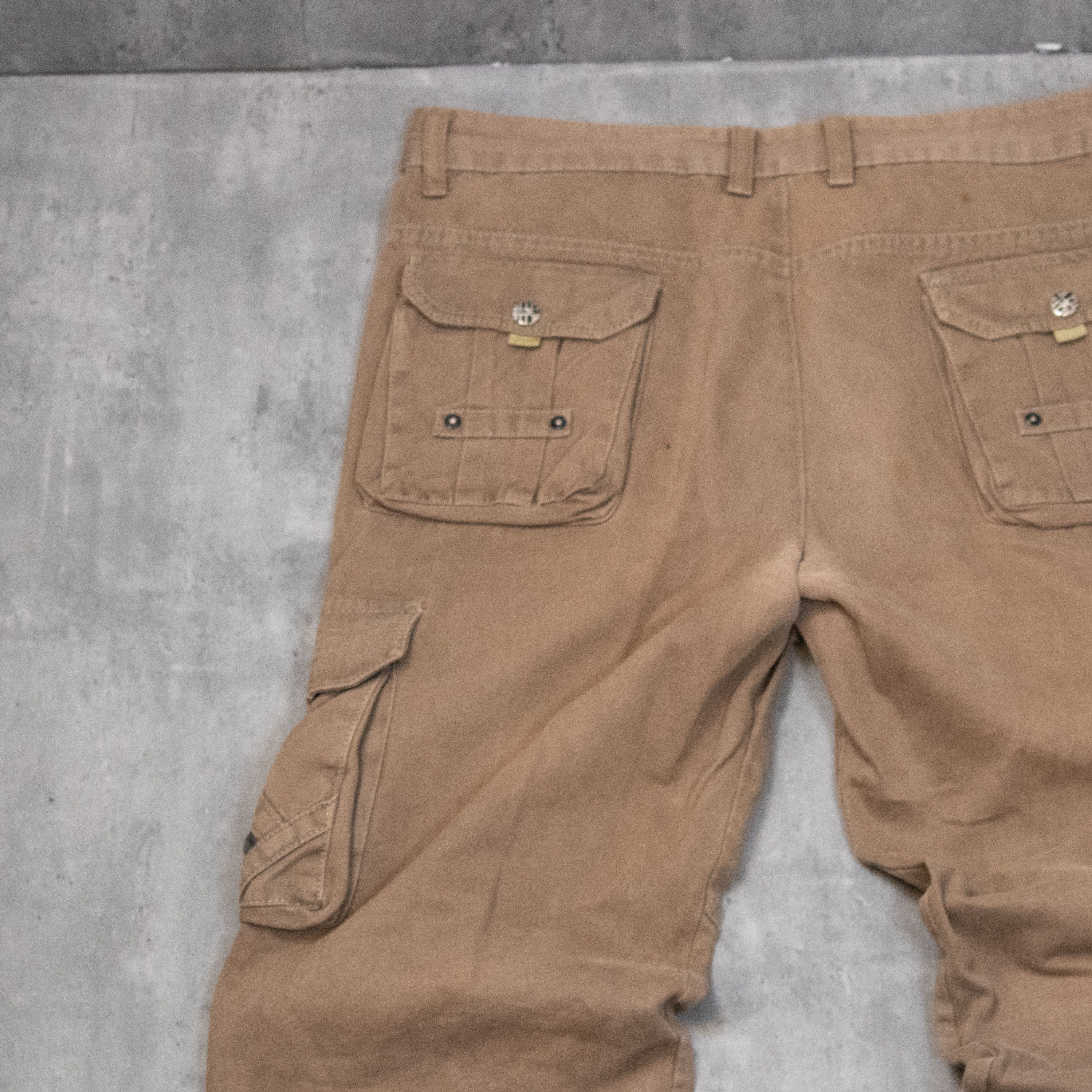 Japanese Brand Y2K 2000's Japanese Relax Baggy Wide Brown Cargo Pant's Size US 36 / EU 52 - 19 Thumbnail