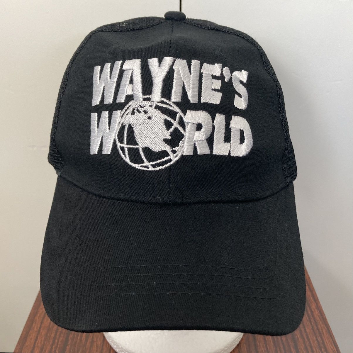 WAYNE'S WORLD HAT CAP TRUCKER SNAPBACK SNL MOVIE CAMPBELL
