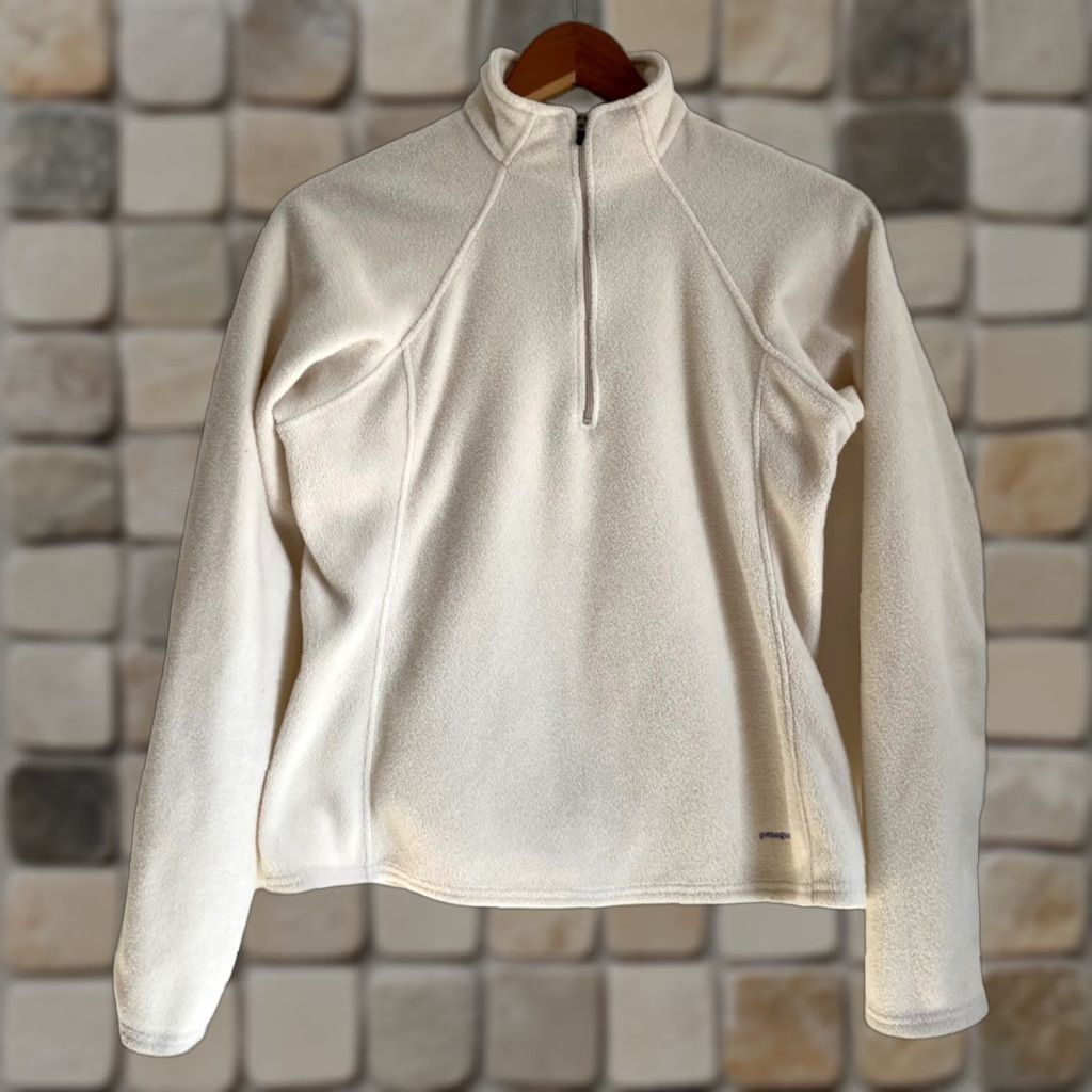 Patagonia VINTAGE Patagonia Women's Capilene Expedition Weight Fleece Zip-T M Off-White 1/4 Zip Outdoor Hiking 2004 Shows Style 43484 Womens Size M / US 6-8 / IT 42-44 - 1 Thumbnail