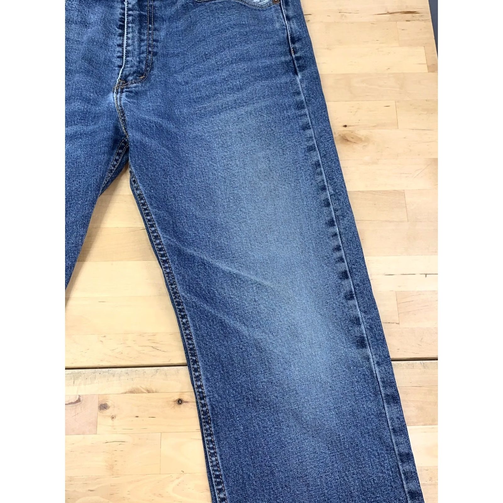 Levi's Levi's 505 Jeans Men 35x32 Blue Straight Regular Denim 5-Pocket Waist 35 Inseam 32 Vintage No Model Levi's 505 Size US 35 - 6 Thumbnail
