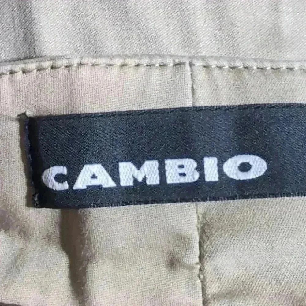 Designer Cambio Ladies Pants crop / Capri sz 29 x 26 Size 29" - 4 Thumbnail