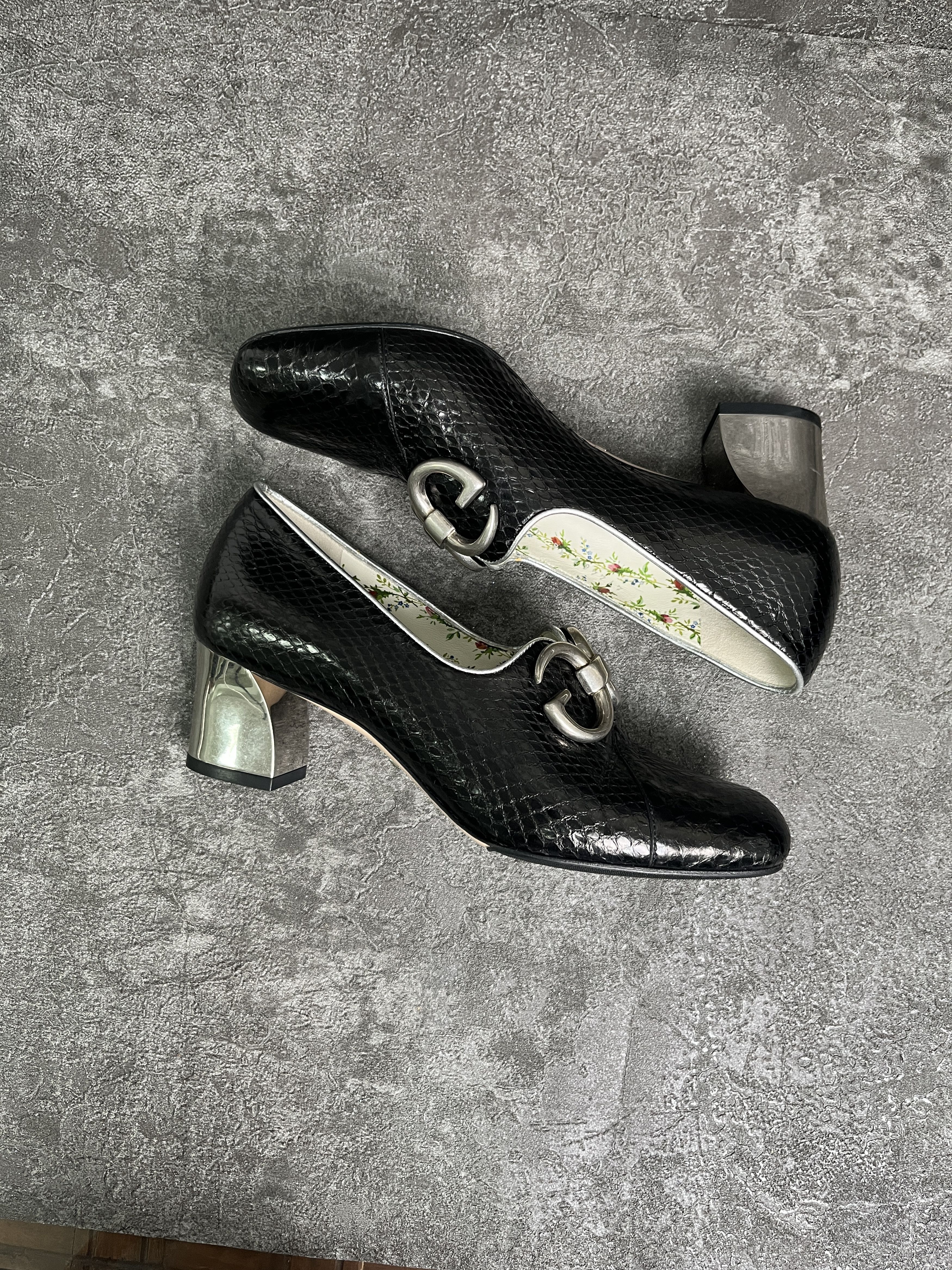 Gucci Gucci Black GG Biba Snakeskin Pumps Size US 6 / IT 36 - 7 Thumbnail
