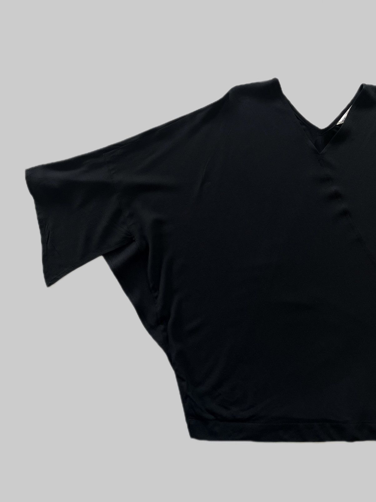Comme des Garcons Vintage Comme Des Garcons Asymmetric Bat wing tops Size ONE SIZE - 8 Thumbnail