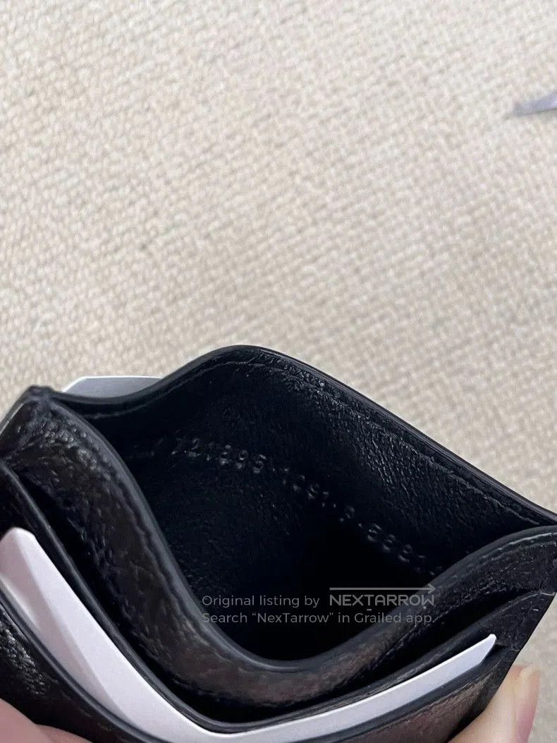 Balenciaga Balenciaga x Adidas Leather Card Holder. Size ONE SIZE - 7 Thumbnail