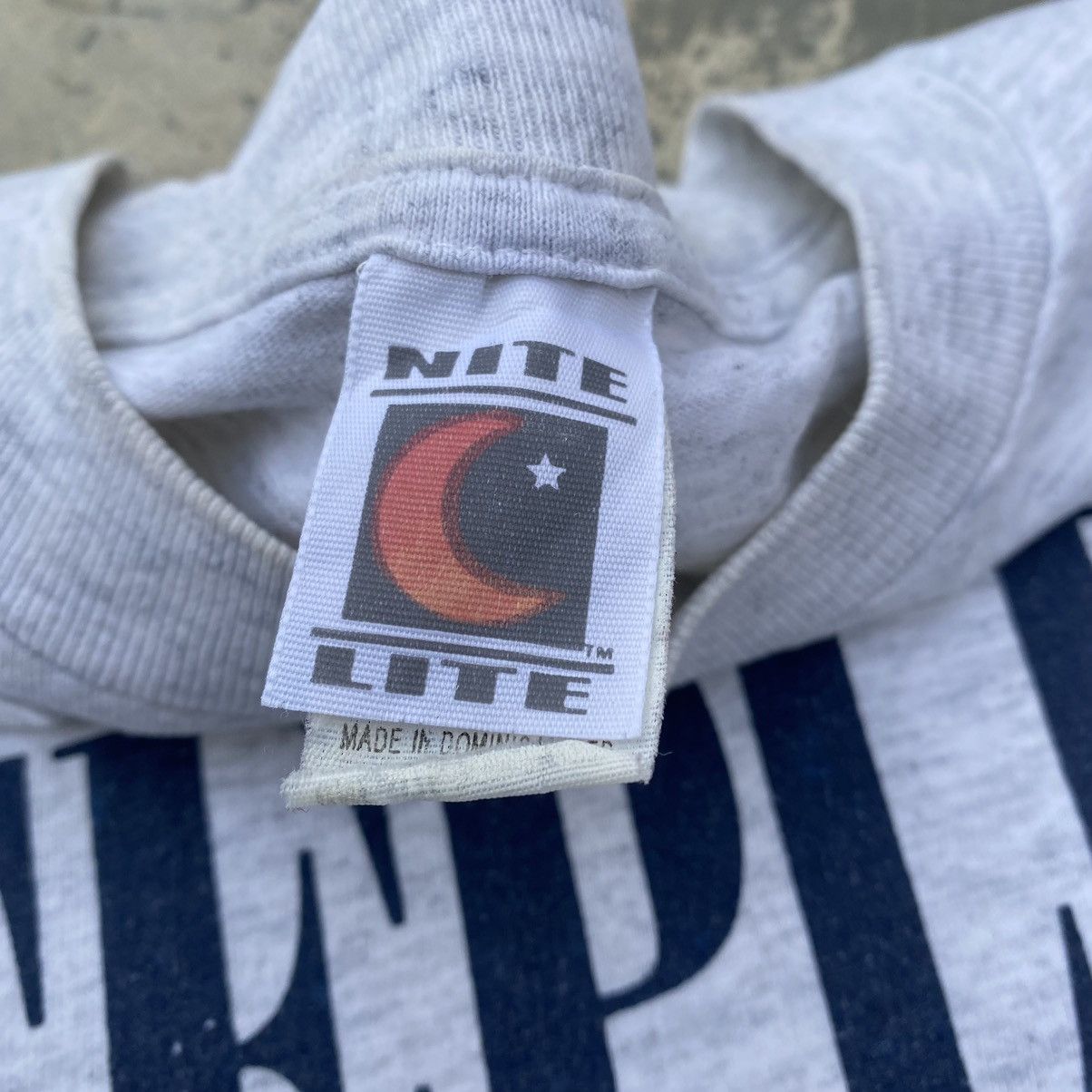 Vintage 1993 Sleepless In Seattle tee Size US XL / EU 56 / 4 - 5 Thumbnail