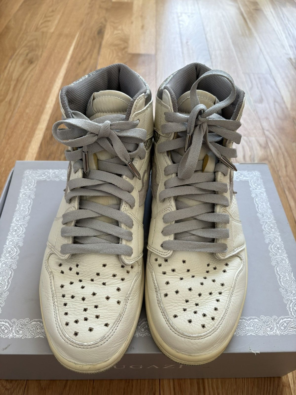 Fugazi Fugazi One In The Chamber Gunmetal Grey White High Top Sz 10 Size US 10 / EU 43 - 4 Thumbnail