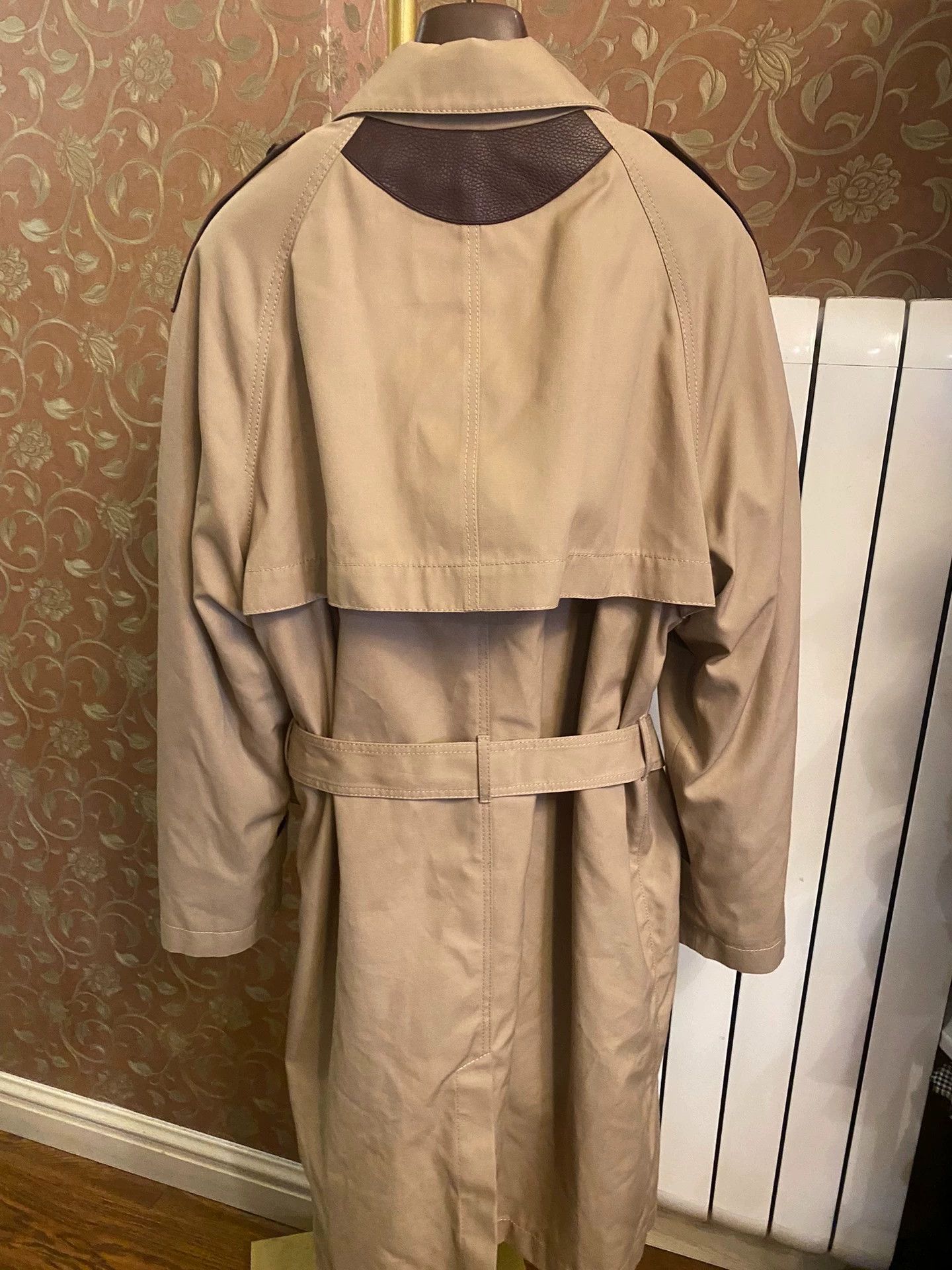 Tod's TODS UK Trench Coat Leather Trim Faux Fur Lined XL Size US XL / EU 56 / 4 - 5 Thumbnail