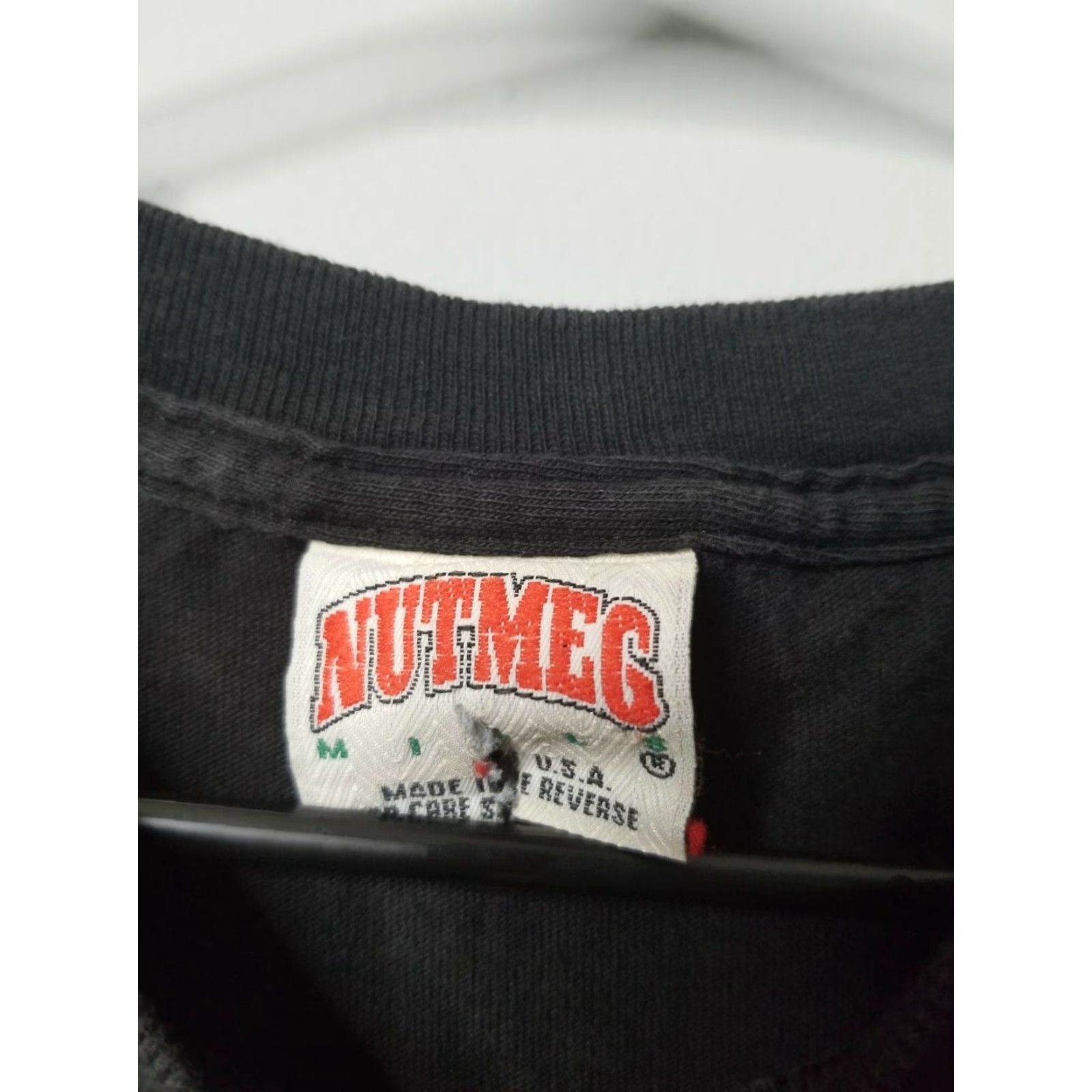 Nutmeg VTG 80s Mens L T Shirt Travel Souvenir Winter Haven FL Black USA Single Stitch Cotton Crew Neck Short Sleeve Nutmeg Brand Size US L / EU 52-54 / 3 - 4 Thumbnail