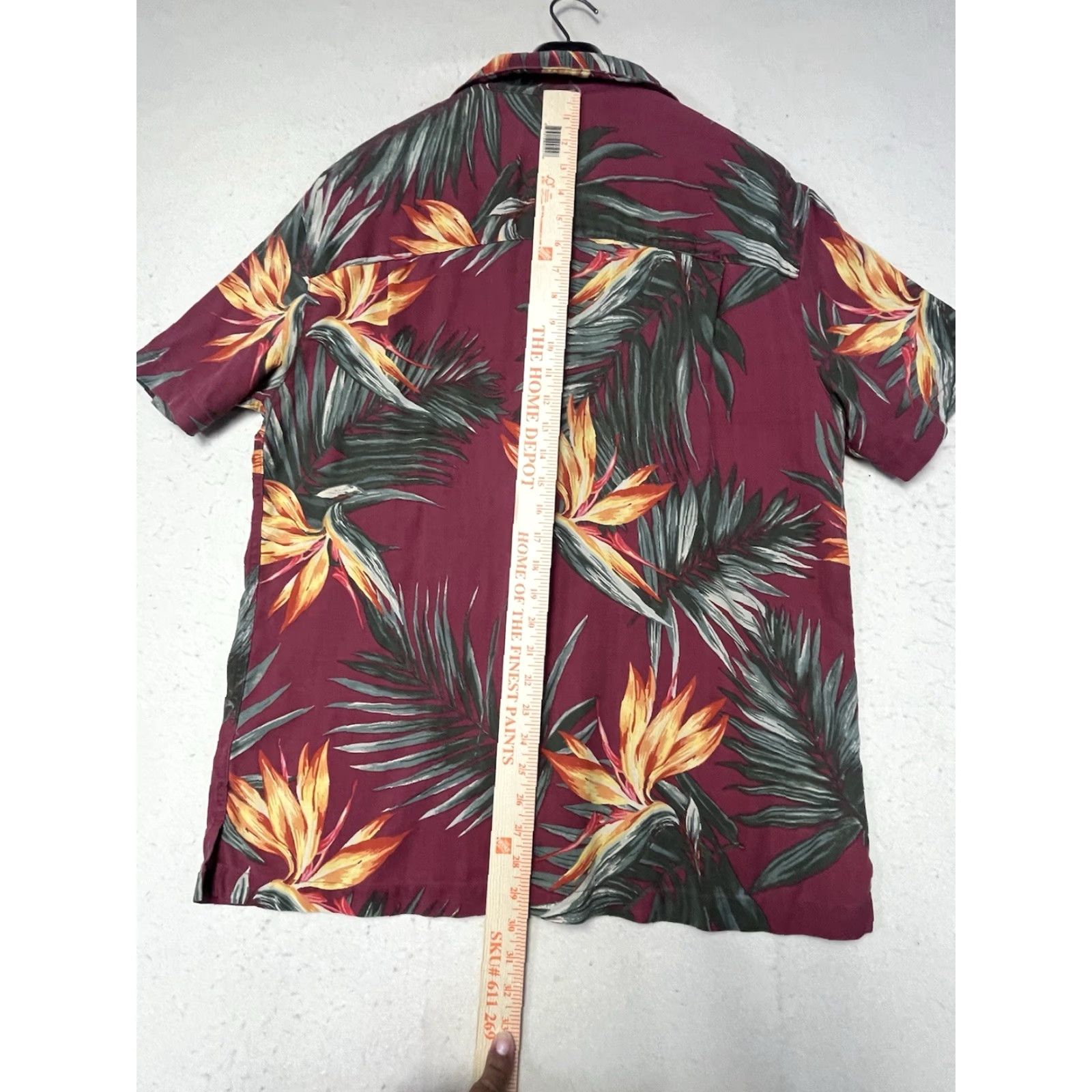 Vintage Island Shores Silk Button-Up Hawaiian Shirt Red Palm Trees Men's Large Beach Tropical Aloha Short Sleeve Front Pocket Button-Up Size US L / EU 52-54 / 3 - 4 Thumbnail