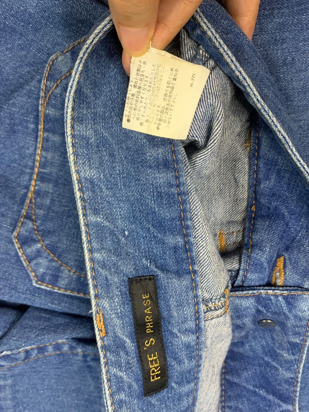 Japanese Brand Vintage Japanese Blue Wash Distressed Fatigue Flare Jeans Size 30" / US 8 / IT 44 - 11 Thumbnail