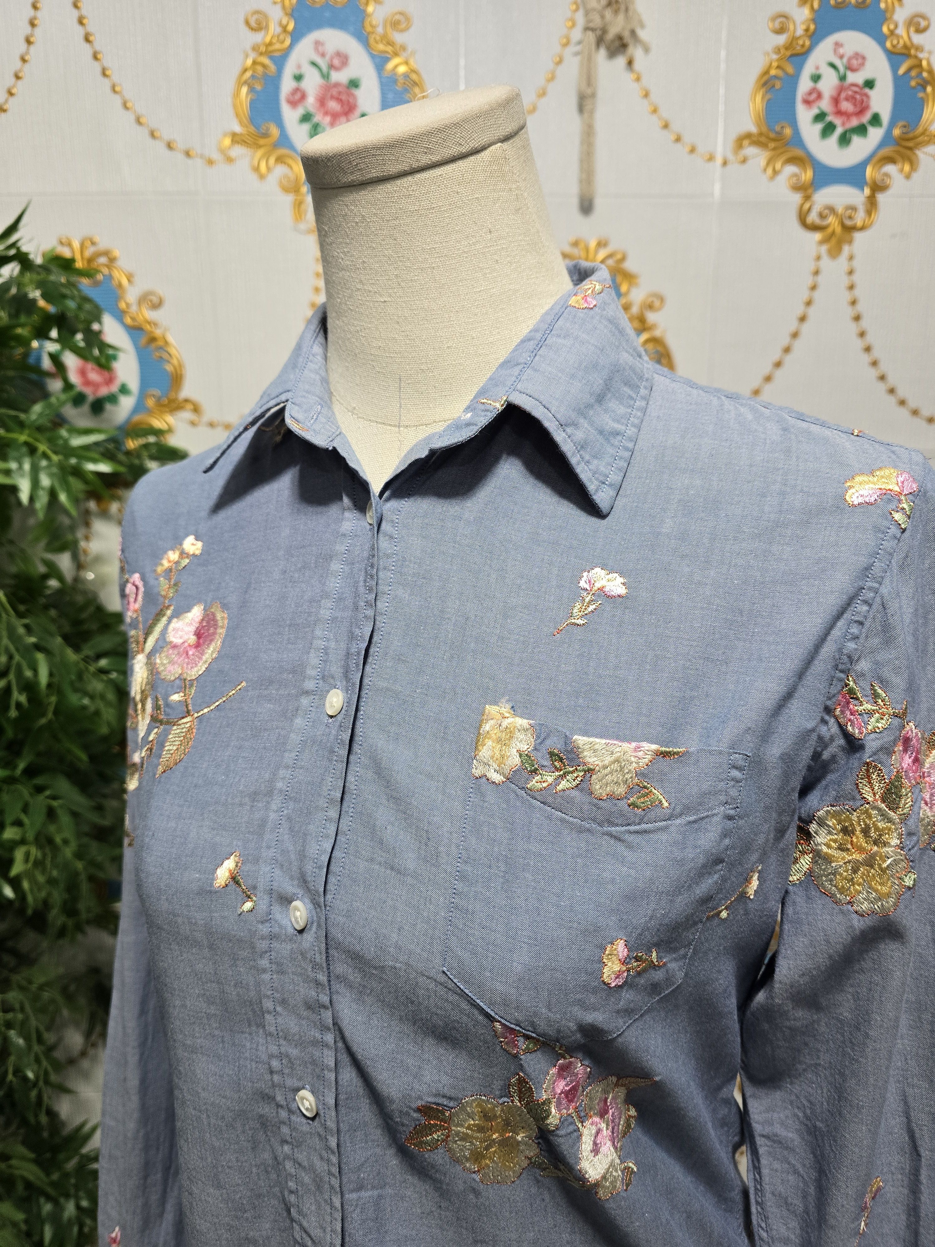 Gant GANT rare Shirt , floreal pattern in NEW CONDITION Size S / US 4 / IT 40 - 7 Thumbnail