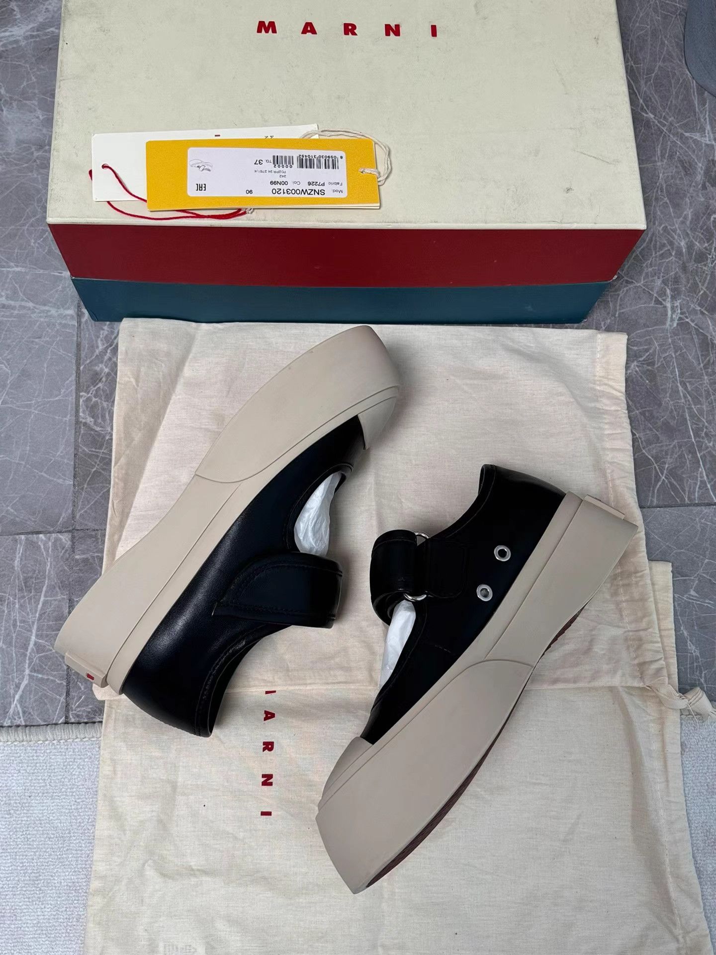 Marni Marni Velcro Strap Big Toe Shoes K6 Size US 7 / IT 37 - 7 Thumbnail