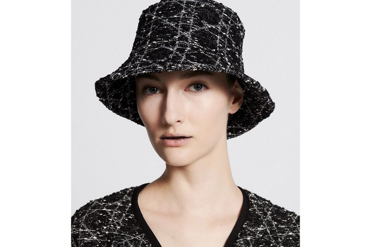 Dior o1bcso1str0226 Size:OS/Small Brim Bucket Hat in Black Size ONE SIZE - 6 Thumbnail