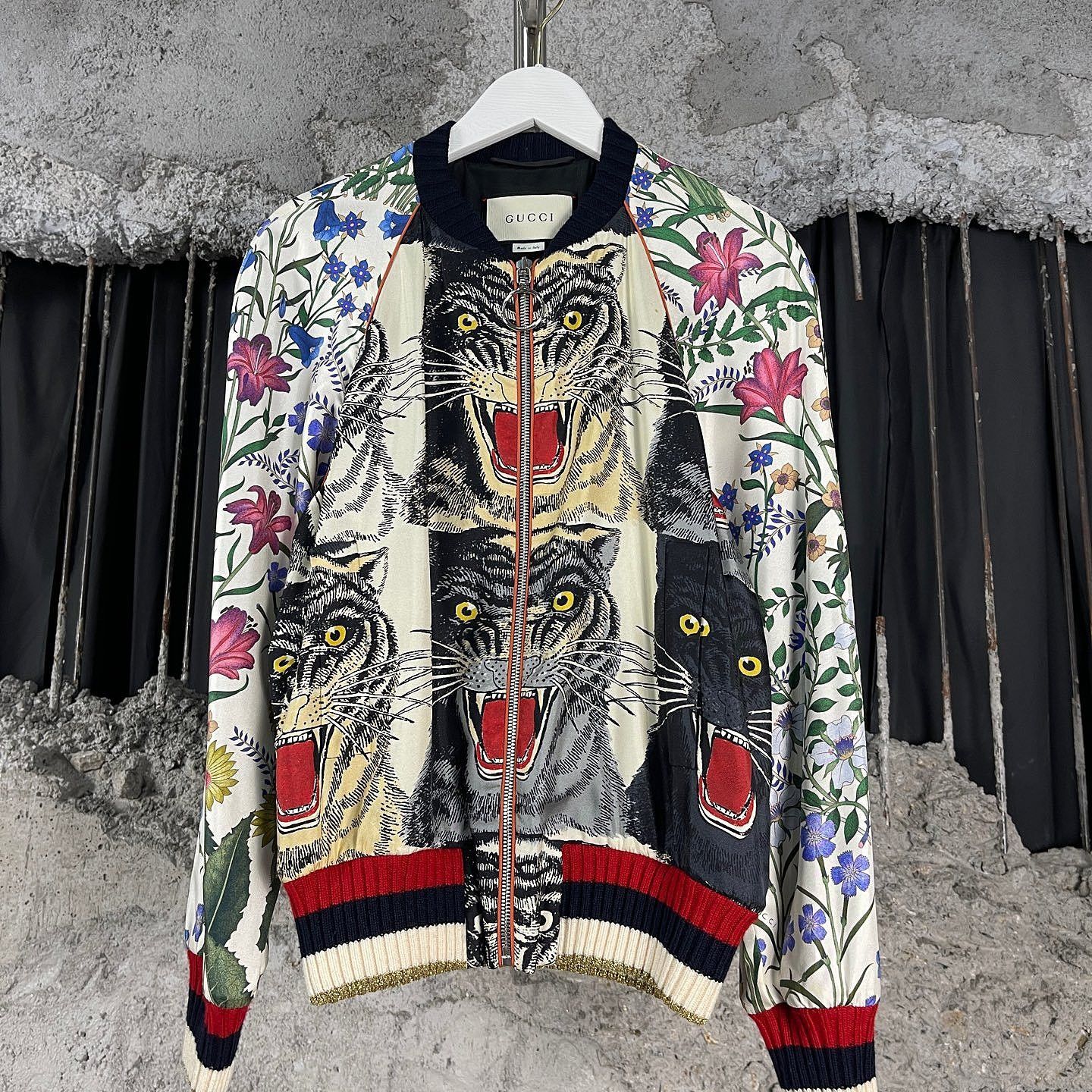Gucci Gucci Tiger Floral Hollywood Sequin Jacket Size 38 Size XS / US 0-2 / IT 36-38 - 1 Thumbnail