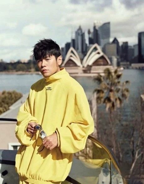 Balenciaga Balenciaga Solid Color Ribbed Long Sleeve Jacket and Loung Size US S / EU 44-46 / 1 - 9 Thumbnail