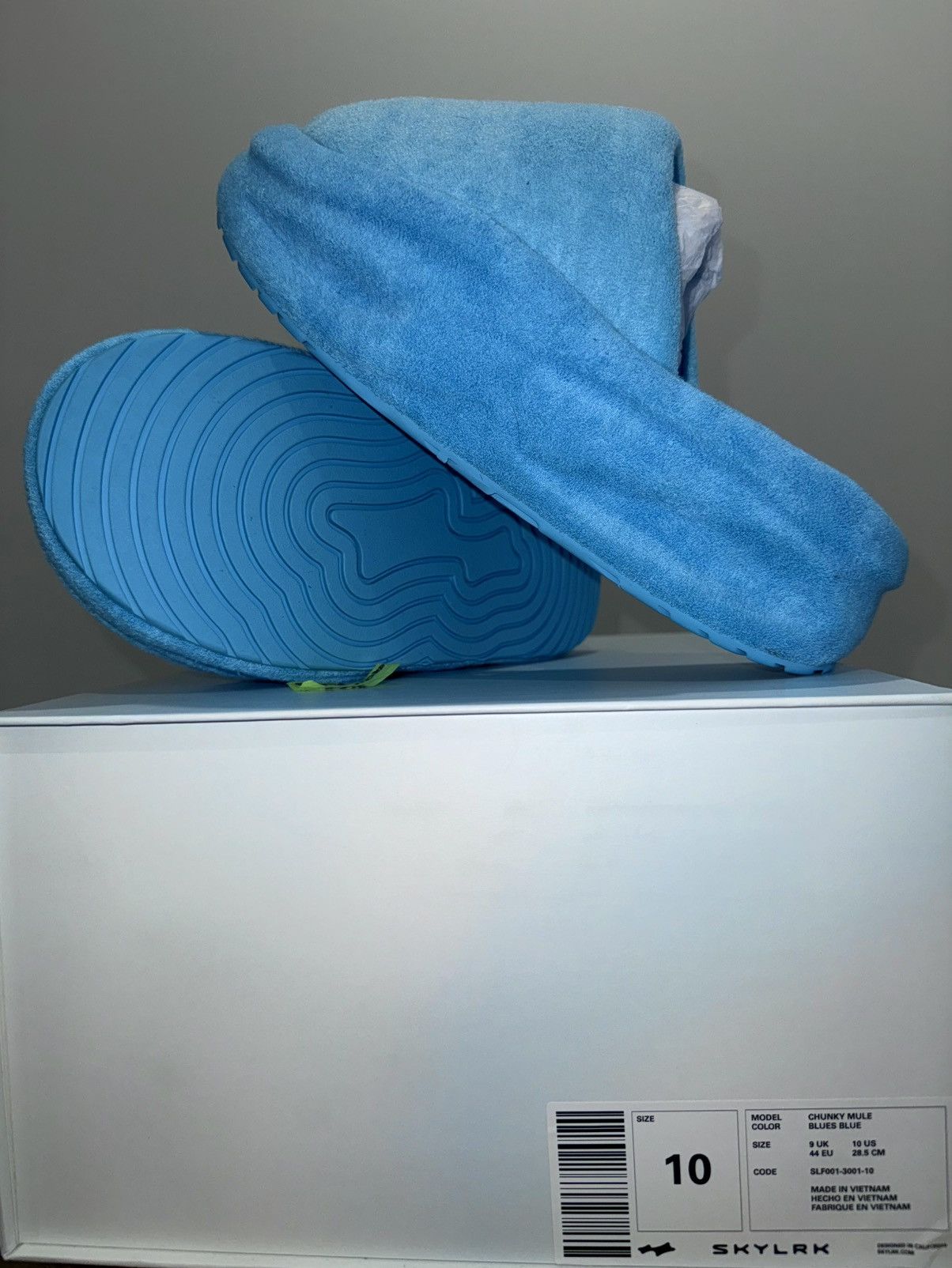 SKYLRK Skylrk Rest slipper Juice colorway | Grailed